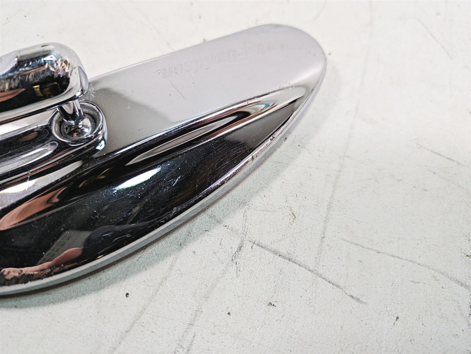 2013 Harley Softail FLSTFB Fat Boy Lo Right Rear View Mirror 91697-06a {{ shop.shopifyCountryName }} - Mototech271