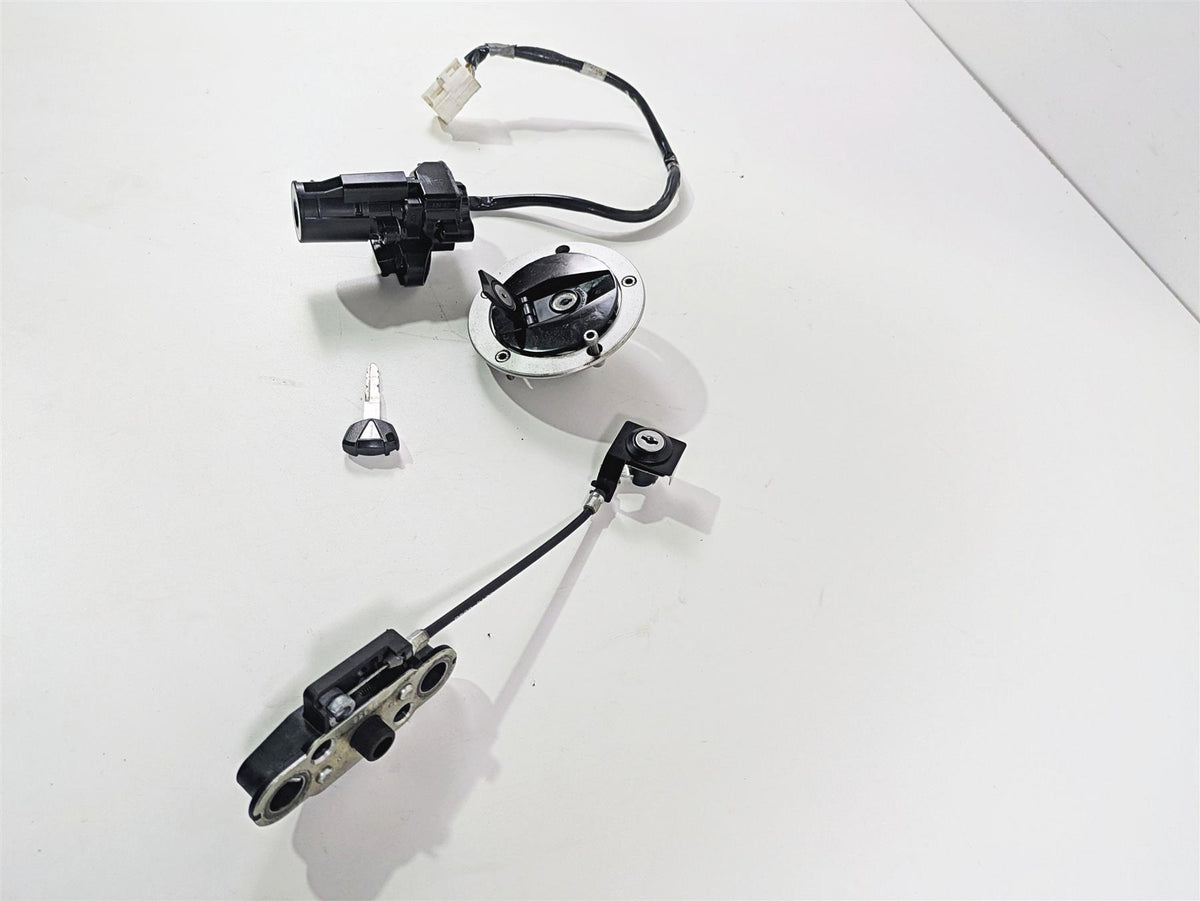 2016 Kawasaki ZX10R Ninja Ignition Switch Key Lock Tank Cap Set 27048-5104 {{ shop.shopifyCountryName }} - Mototech271