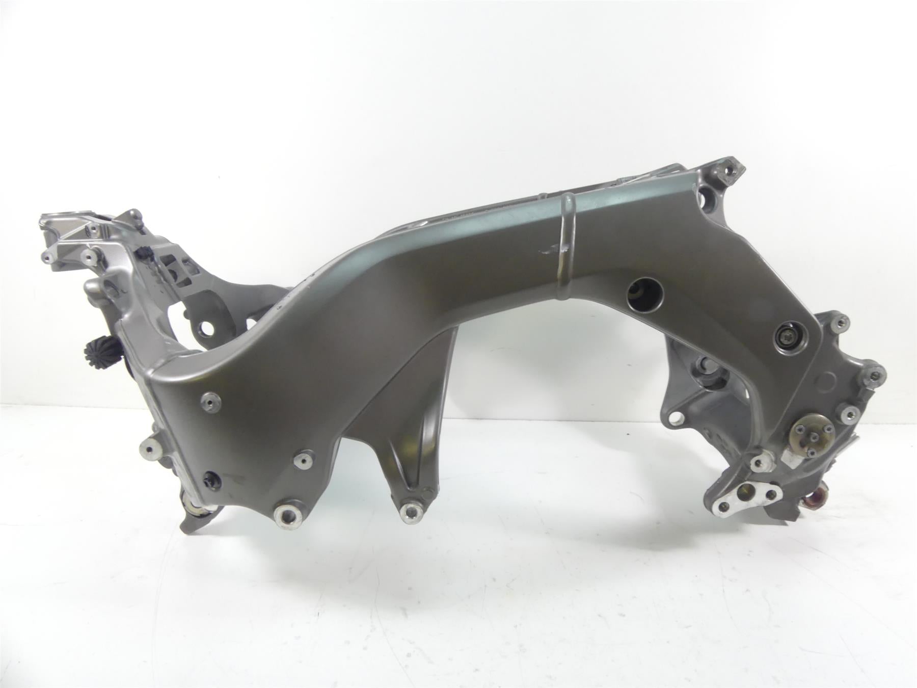 2015 BMW K1600GT K48 Straight Main Frame Chassis - Slvg 46517727922 46517722205 {{ shop.shopifyCountryName }} - Mototech271