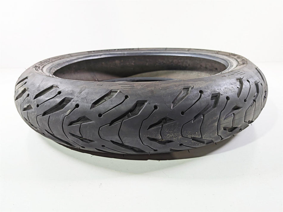 Used Front Motorcycle Tire Michelin Road 6 Tire in 120/70R17 26276 830256