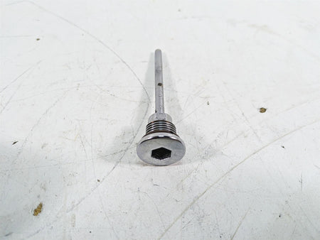 2015 Harley FXDL Dyna Low Rider Oil Dip Stick Spout Set 62700001 62457-06 {{ shop.shopifyCountryName }} - Mototech271