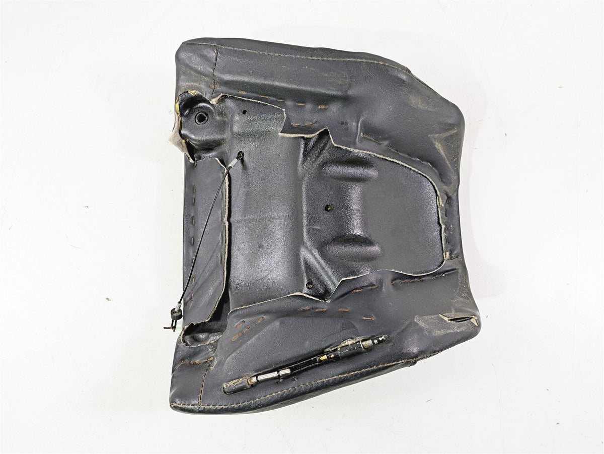 2013 Harley VRSCF Muscle Rod Front Driver Rider Seat Saddle - Read 52433-09 {{ shop.shopifyCountryName }} - Mototech271