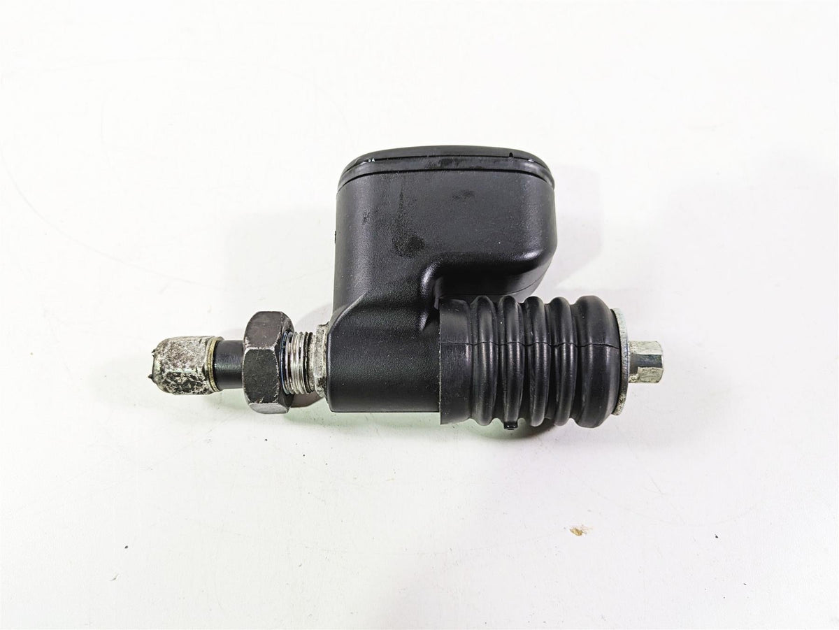 2017 Harley Dyna FXDB Street Bob Rear Brake Master Cylinder - Read 41700065A {{ shop.shopifyCountryName }} - Mototech271
