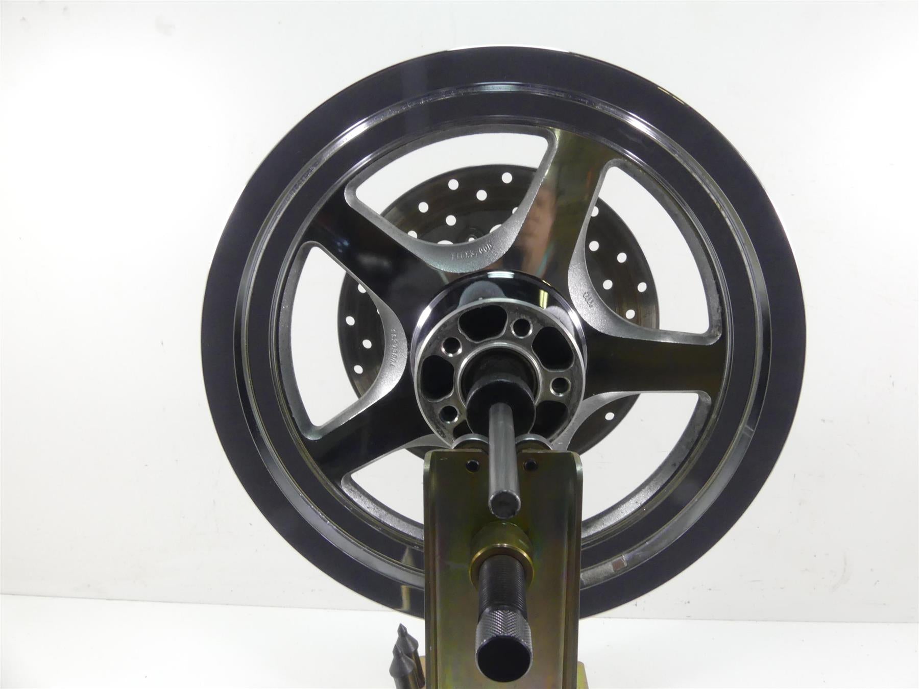 2005 Harley Touring CVO FLHTC SE Electra Glide Rear Wheel Rim 16x3 43846-02A {{ shop.shopifyCountryName }} - Mototech271
