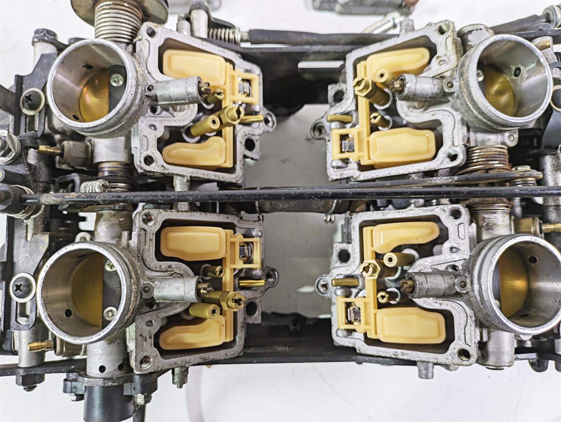 2008 Yamaha XVZ1300 Royal Star Carburetor Carb Set -Tested 4XY-14904-91-00 {{ shop.shopifyCountryName }} - Mototech271