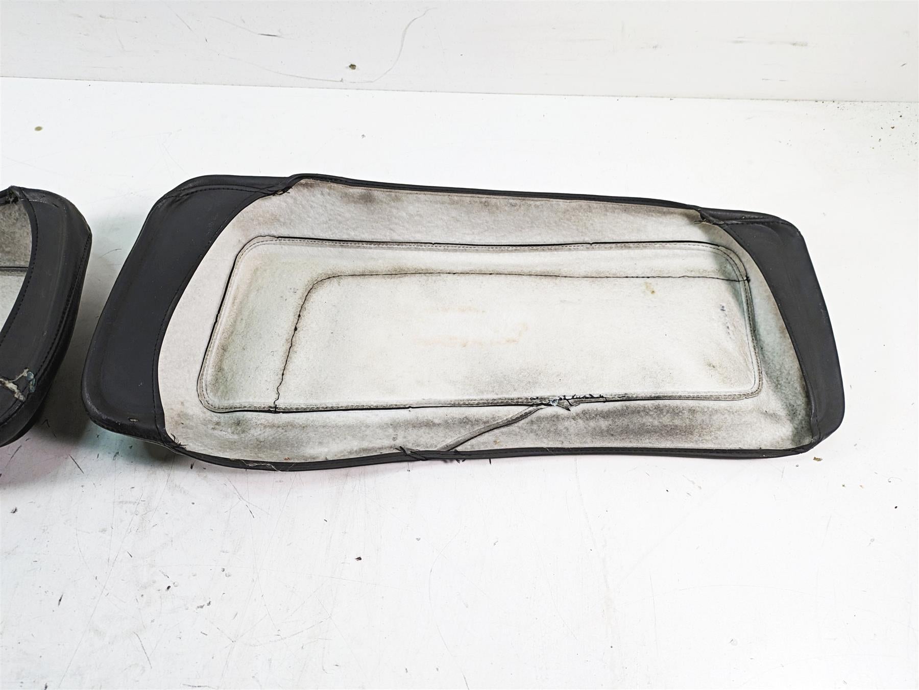 2011 Harley Touring FLHR Road King Mustand Saddlebag Lid Cover Set 77604 {{ shop.shopifyCountryName }} - Mototech271