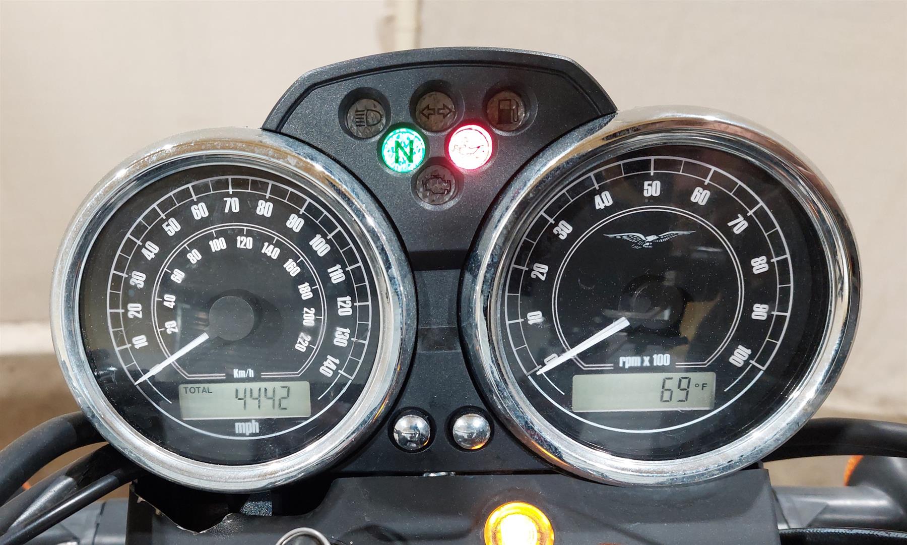 2016 Moto Guzzi V7 II Special 750 Speedometer Gauge Instrument - 4K 2D000233 {{ shop.shopifyCountryName }} - Mototech271