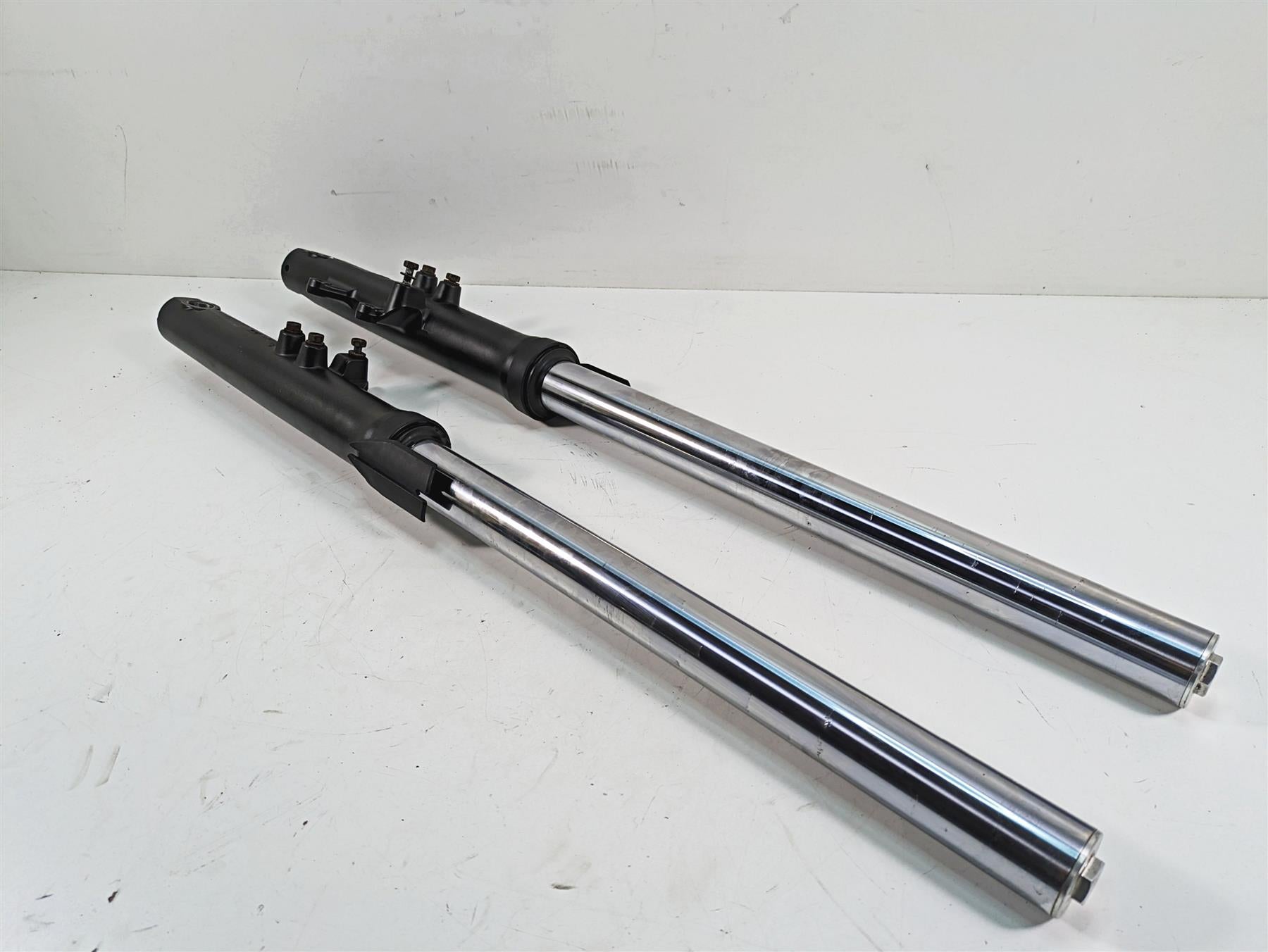2009 Yamaha XV1900 Raider Front Fork Legs 46mm 5C7-23102-10-00 5C7-23103-10-00 {{ shop.shopifyCountryName }} - Mototech271
