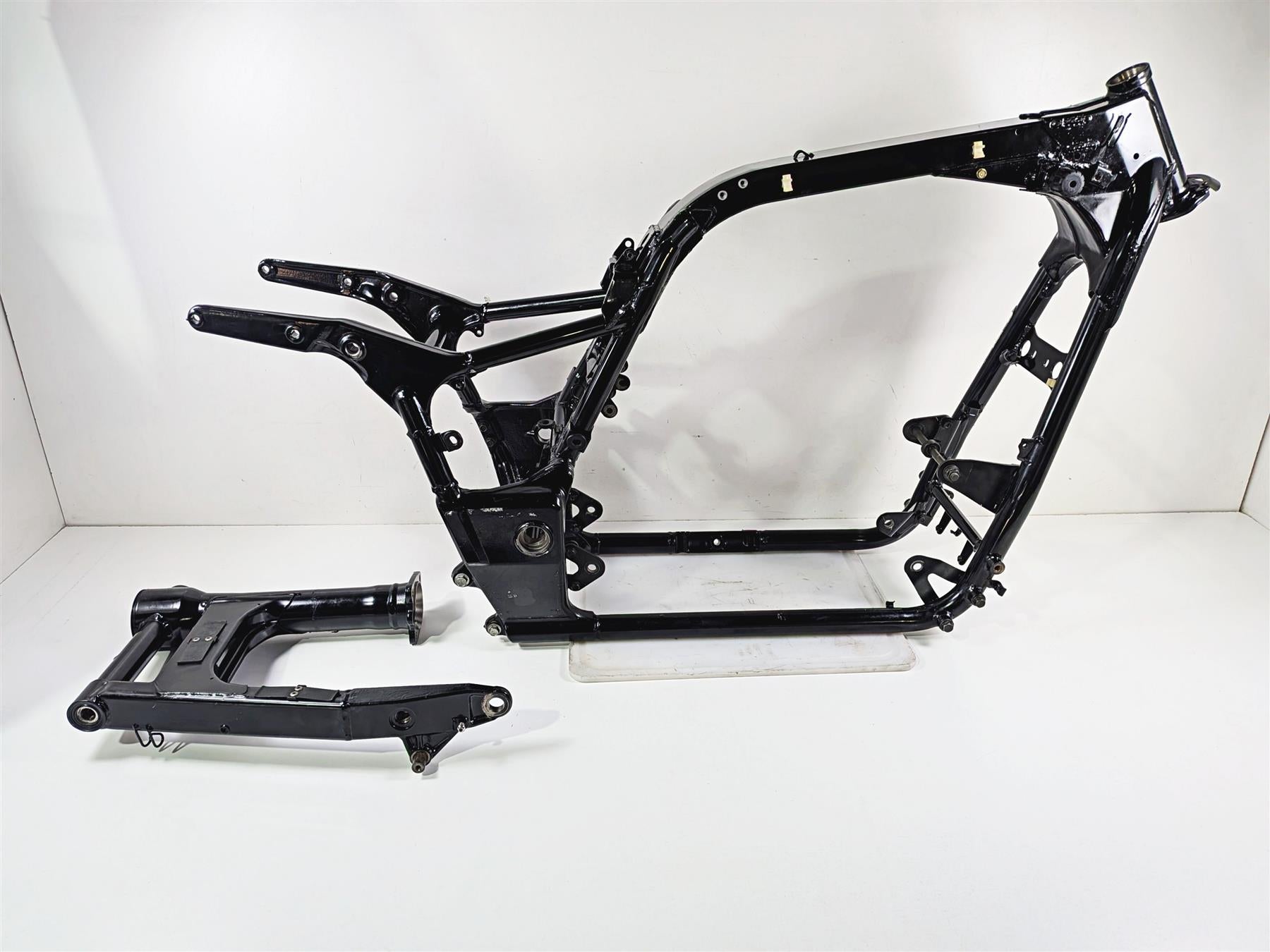 2003 Honda V-Twin VTX1800 C Straight Main Frame + Swingarm With Clean Texas Title 50100-MCH-000 {{ shop.shopifyCountryName }} - Mototech271