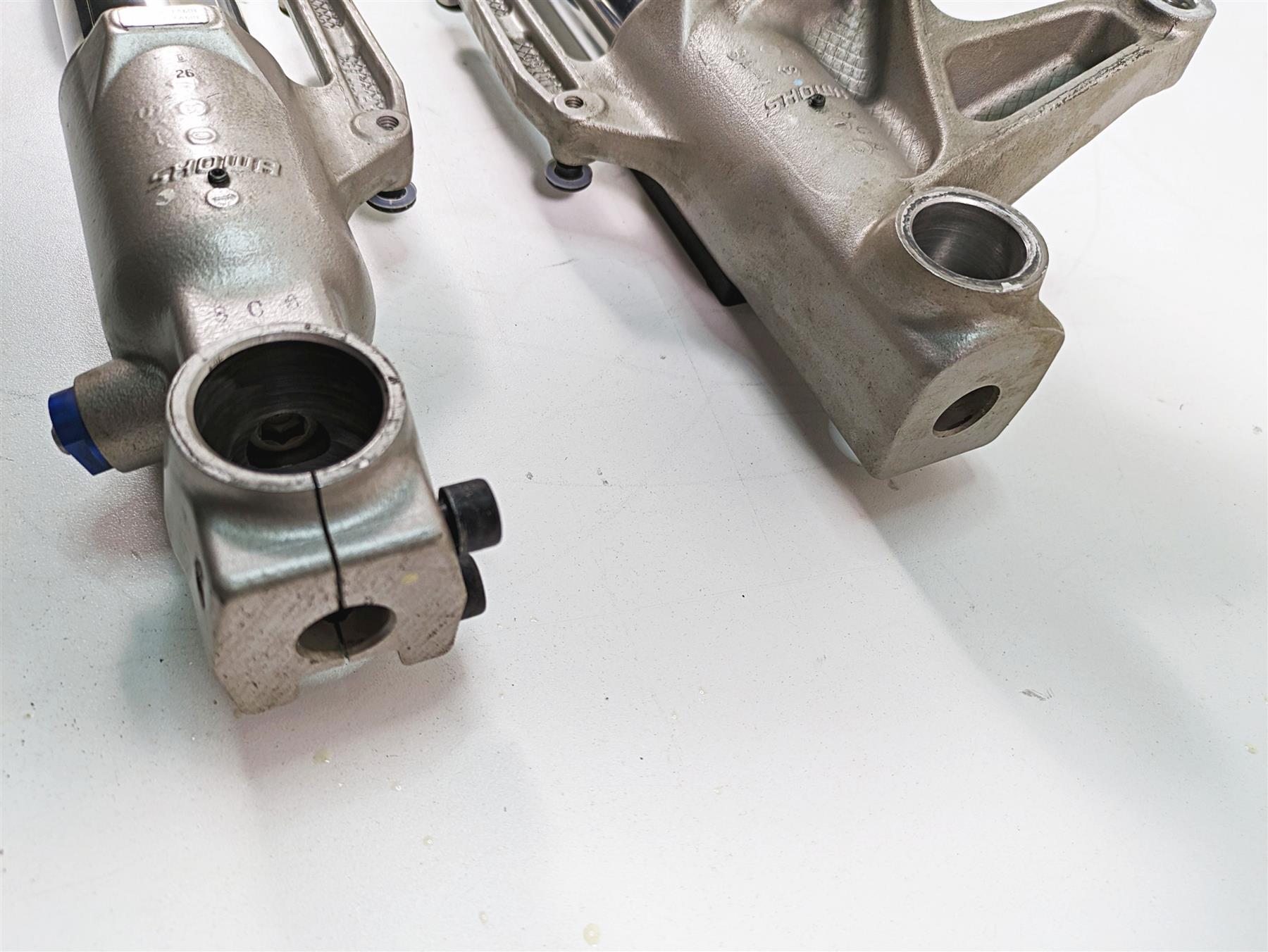 2008 Buell 1125 R Straight Showa Front Fork Leg Set J0121.1AMA J0122.1AMA {{ shop.shopifyCountryName }} - Mototech271