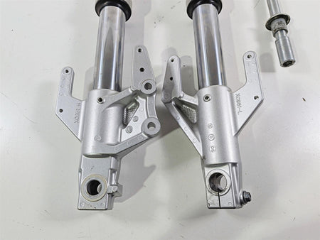 2005 Suzuki VZ800 M50 Boulevard Straight Front Fork Set 51103-39G00 51104-39G00 {{ shop.shopifyCountryName }} - Mototech271