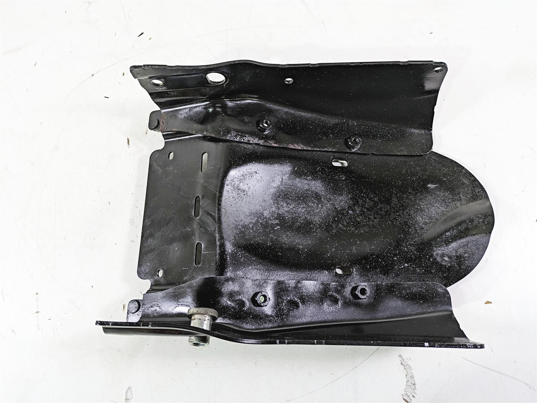 2013 Harley VRSCDX Night Rod Sp Rear Inner Fender & Mounts 47000001 {{ shop.shopifyCountryName }} - Mototech271