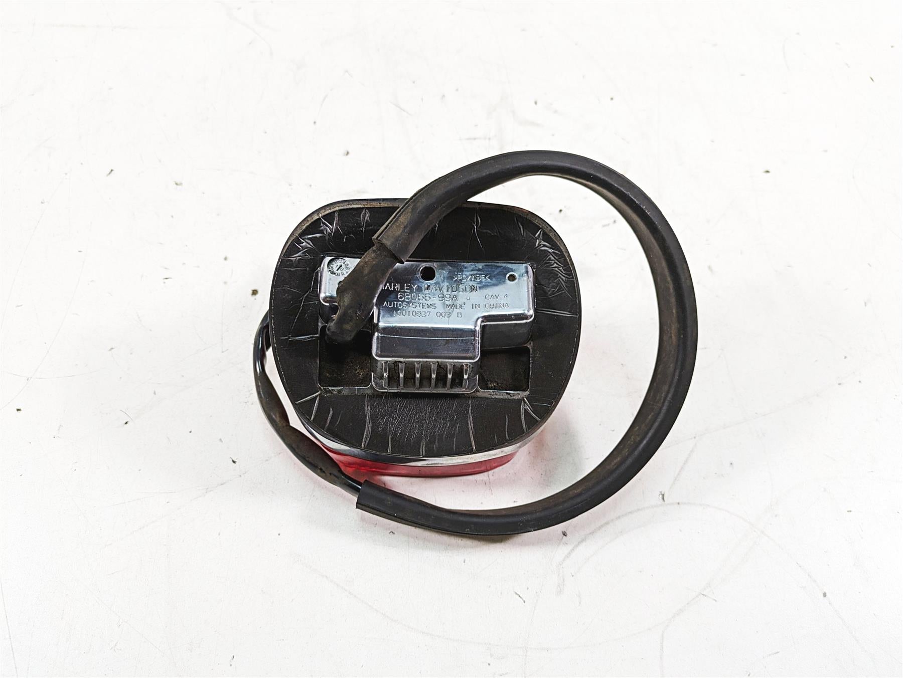 2011 Harley Touring FLHR Road King Complete Taillight With Wiring 68140-04 {{ shop.shopifyCountryName }} - Mototech271