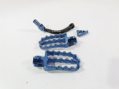 2018 Husqvarna 701 Supermoto Aftermarket Foot Peg & Shifter Lever Set 1030850170-Mototech271