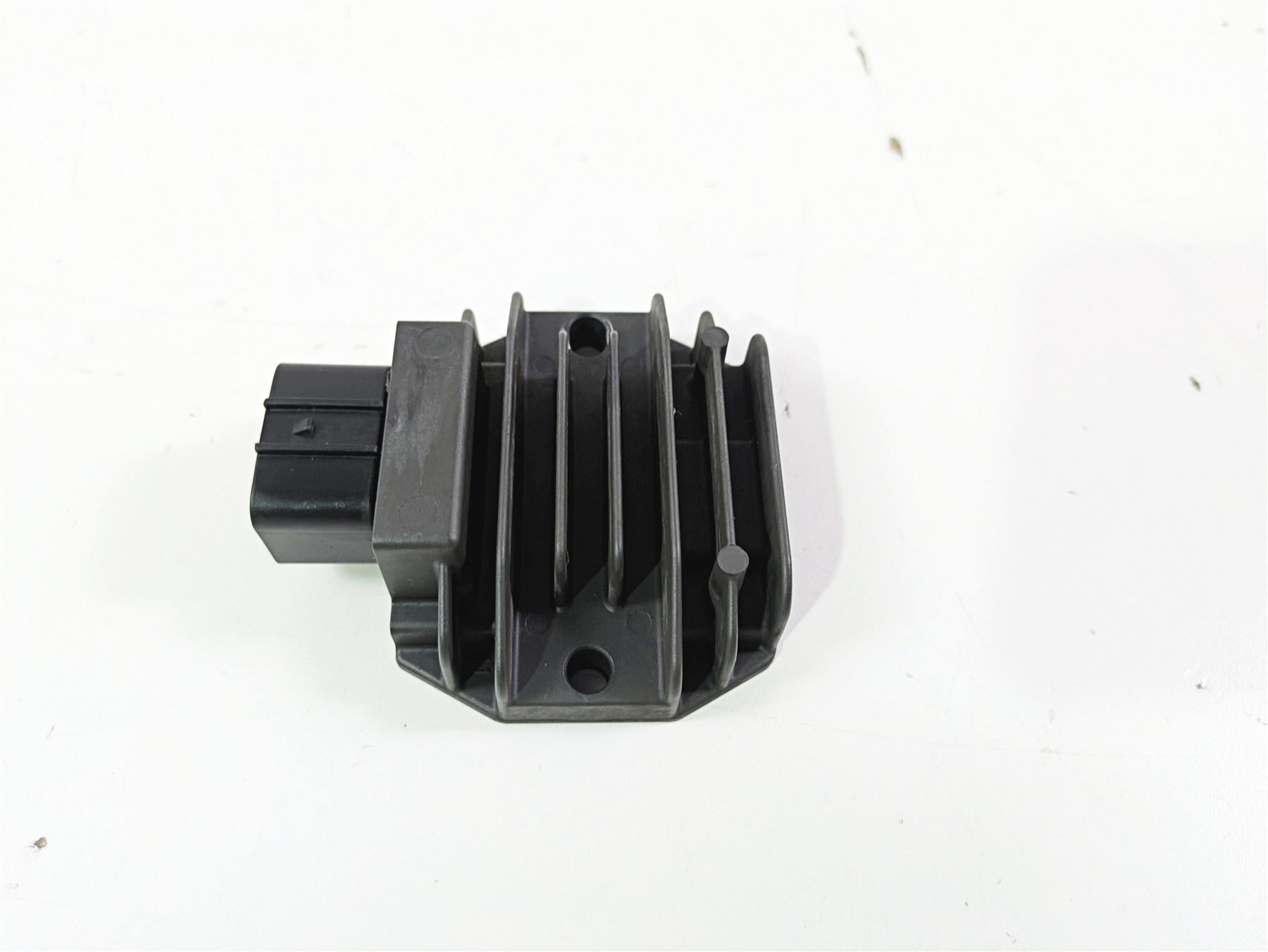 2018 KTM 1290 Super Adv S Rectifier Voltage Regulator 60311034000 FH022AA {{ shop.shopifyCountryName }} - Mototech271