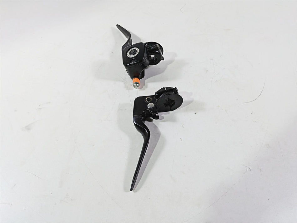 2014 Harley FXDL Dyna Low Rider Front Brake Master Cylinder 11/16" Set 45170-08F {{ shop.shopifyCountryName }} - Mototech271