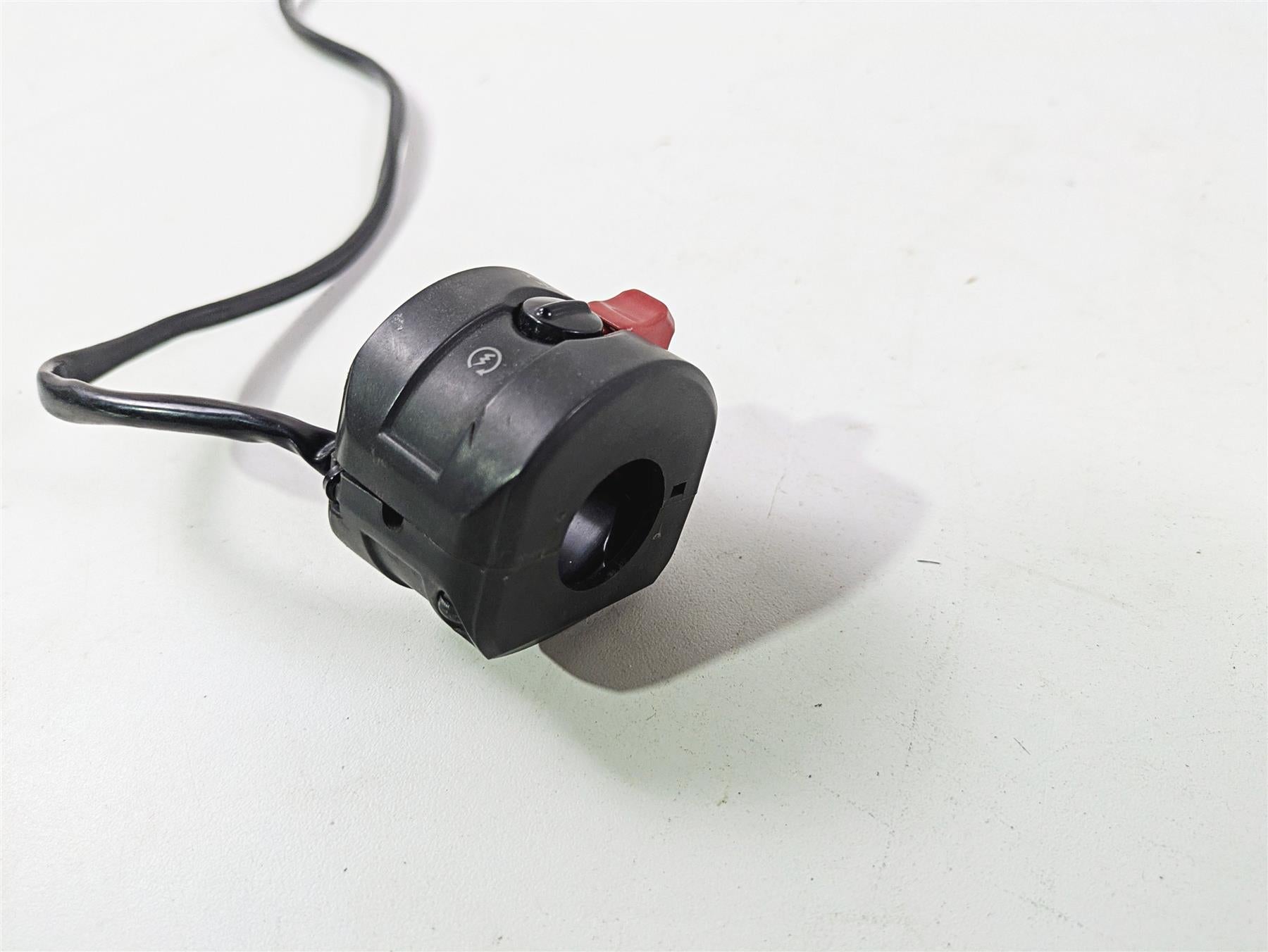 2010 Ducati Streetfighter 1098 S Right Hand Control Switch 65010091D {{ shop.shopifyCountryName }} - Mototech271