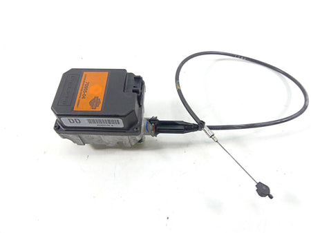 2007 Harley Touring FLHRSE CVO Road King Cruise Control Module 70955-04 {{ shop.shopifyCountryName }} - Mototech271