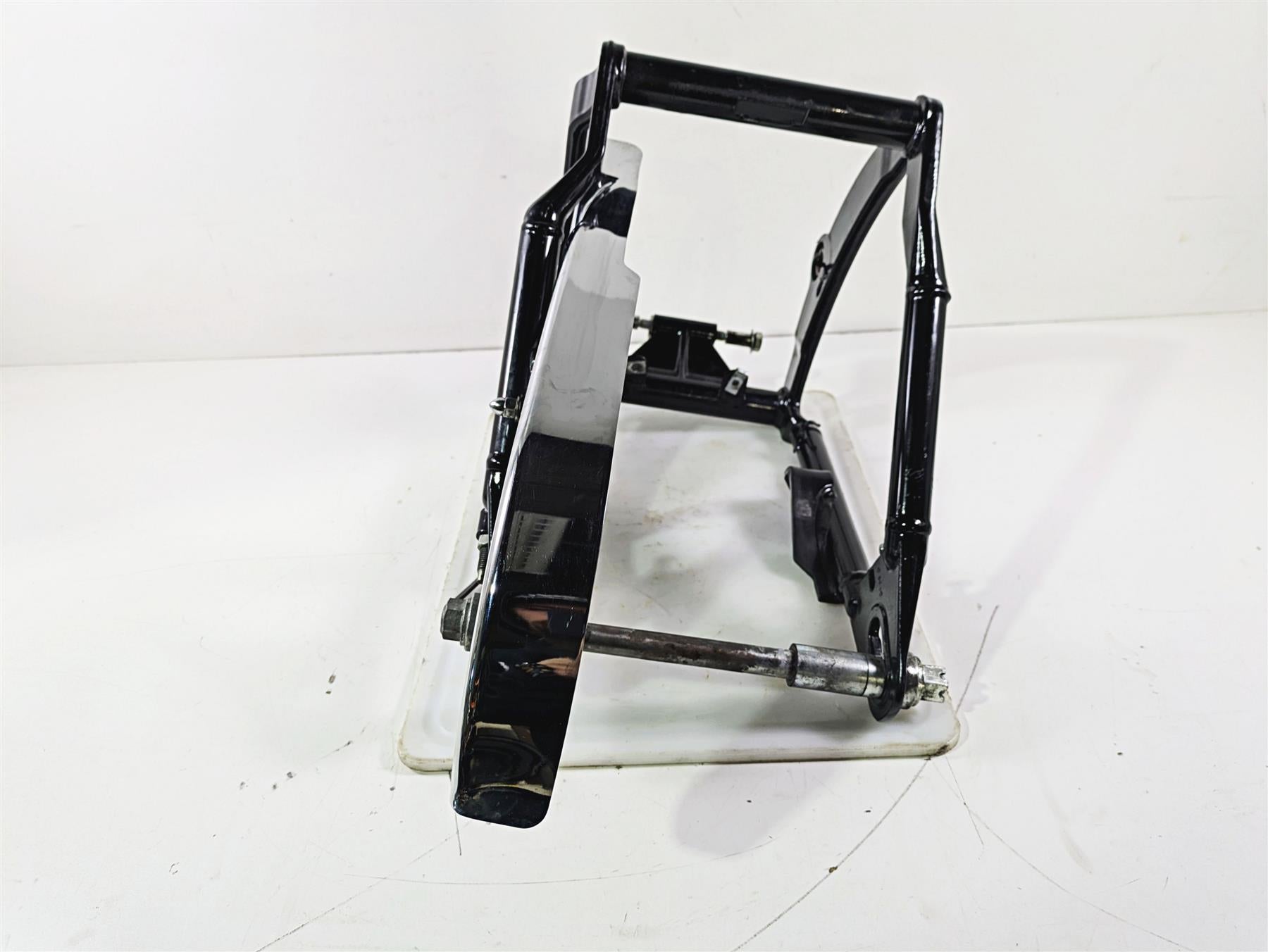 2004 Harley Softail FLSTF Fat Boy Rear Swingarm & Belt Covers 47573-00A {{ shop.shopifyCountryName }} - Mototech271