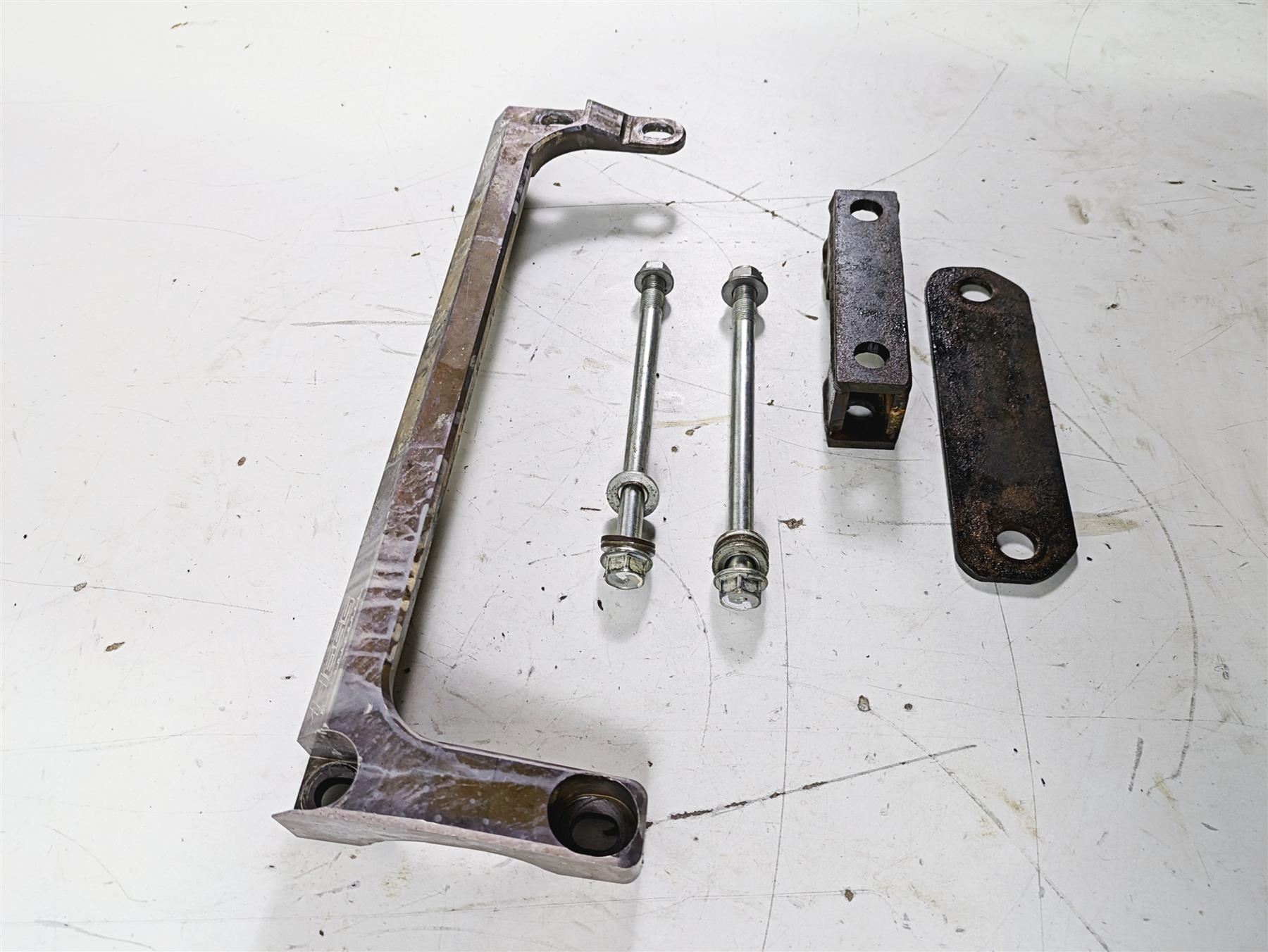 2019 Can Am Maverick X3 XRS Turbo R Hess Steering Wheel Rack Support 706010 {{ shop.shopifyCountryName }} - Mototech271