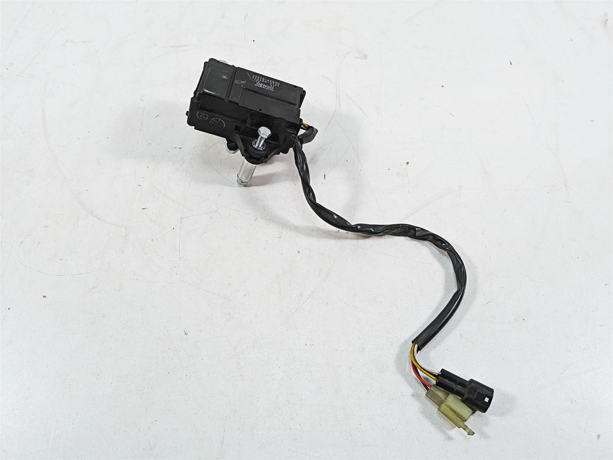 2016 Suzuki M109R VZR1800 Denso Exhaust Header Servo 33970-48G00 {{ shop.shopifyCountryName }} - Mototech271