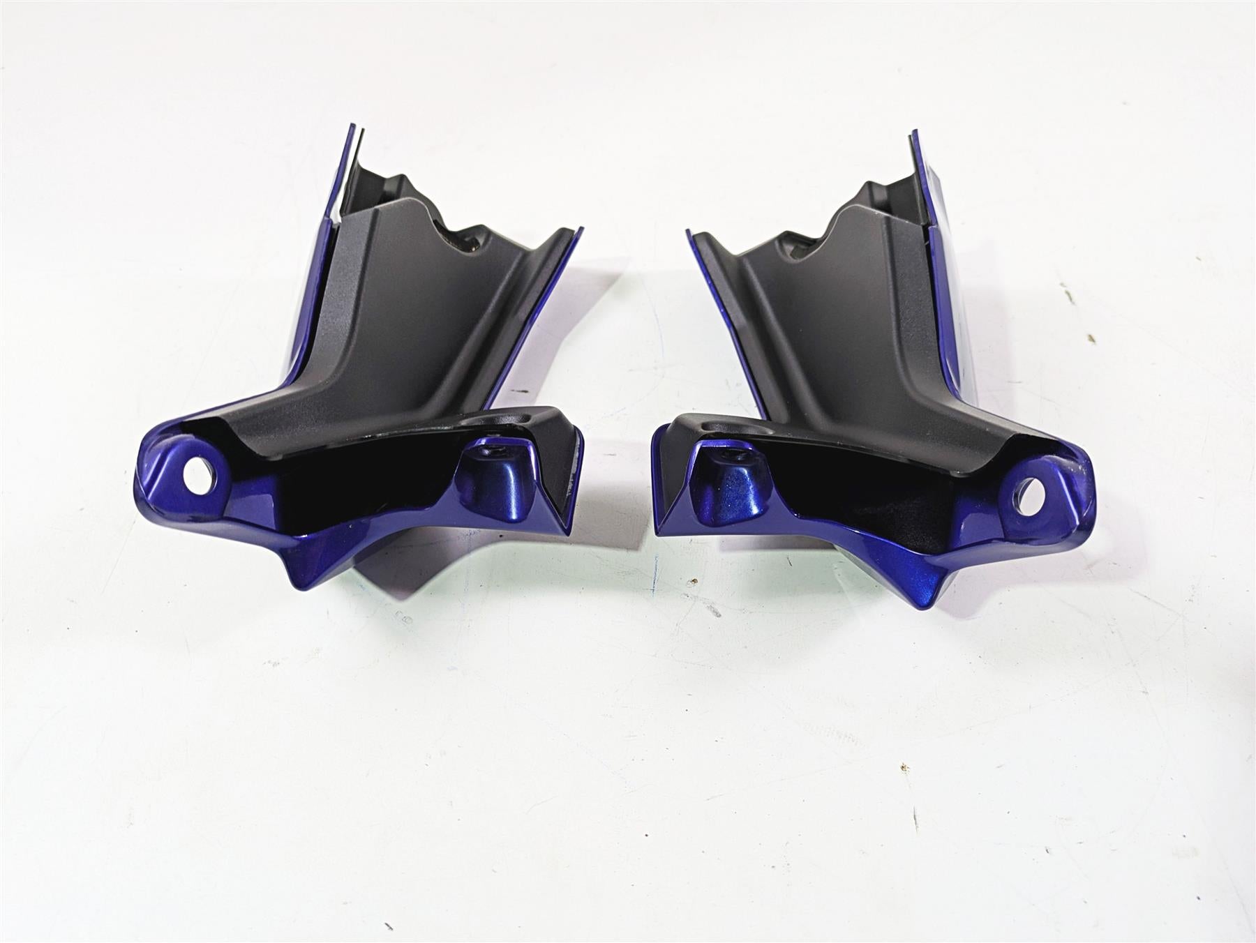 2013 Triumph Tiger 1215 Explorer Infill Cover Fairing Set T2303359 {{ shop.shopifyCountryName }} - Mototech271