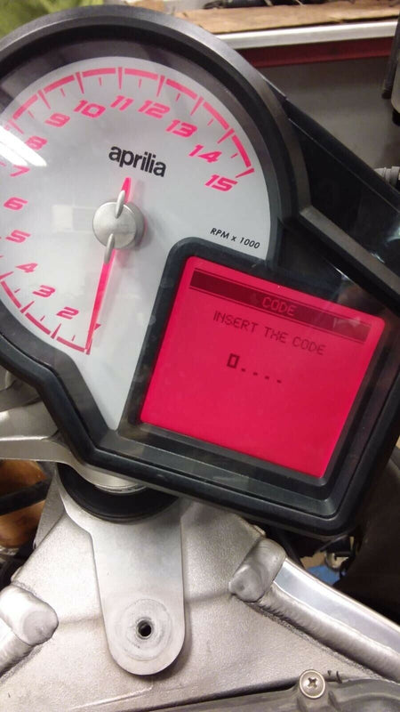 2016 Aprilia RSV 1100 Tuono V4 RR Gauges Speedometer Instrument 2D000344 {{ shop.shopifyCountryName }} - Mototech271