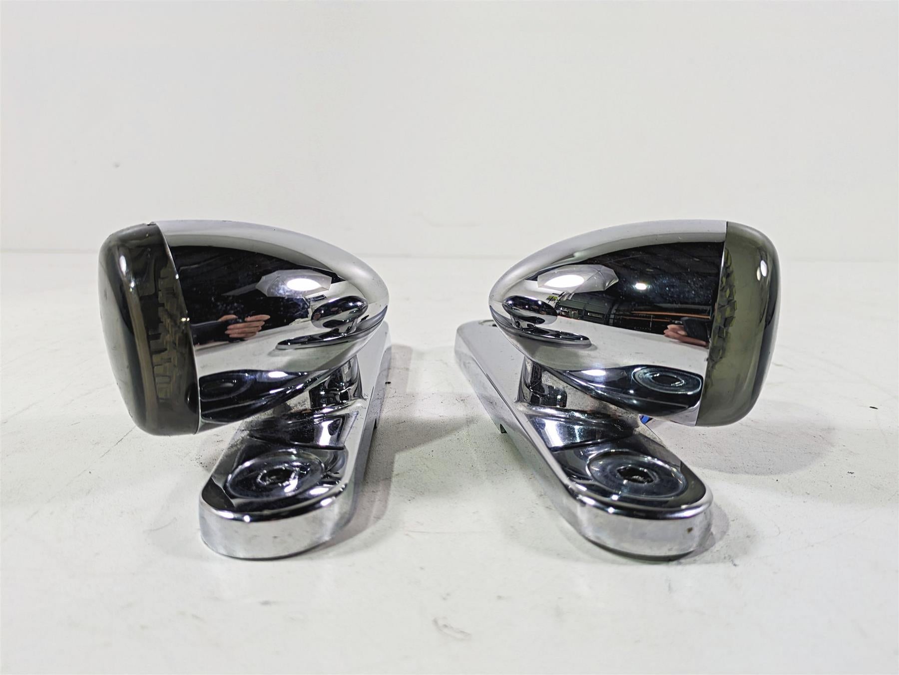 2020 Harley Touring FLHT Electra Glide Front Led Blinker & Mount Set 68000036 {{ shop.shopifyCountryName }} - Mototech271