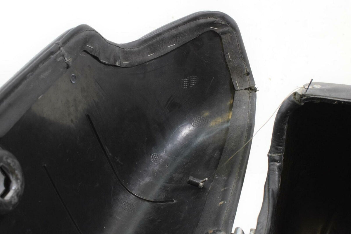 2012 Harley FXDF Dyna Fat Bob Right Saddlebag Saddle Bag {{ shop.shopifyCountryName }} - Mototech271