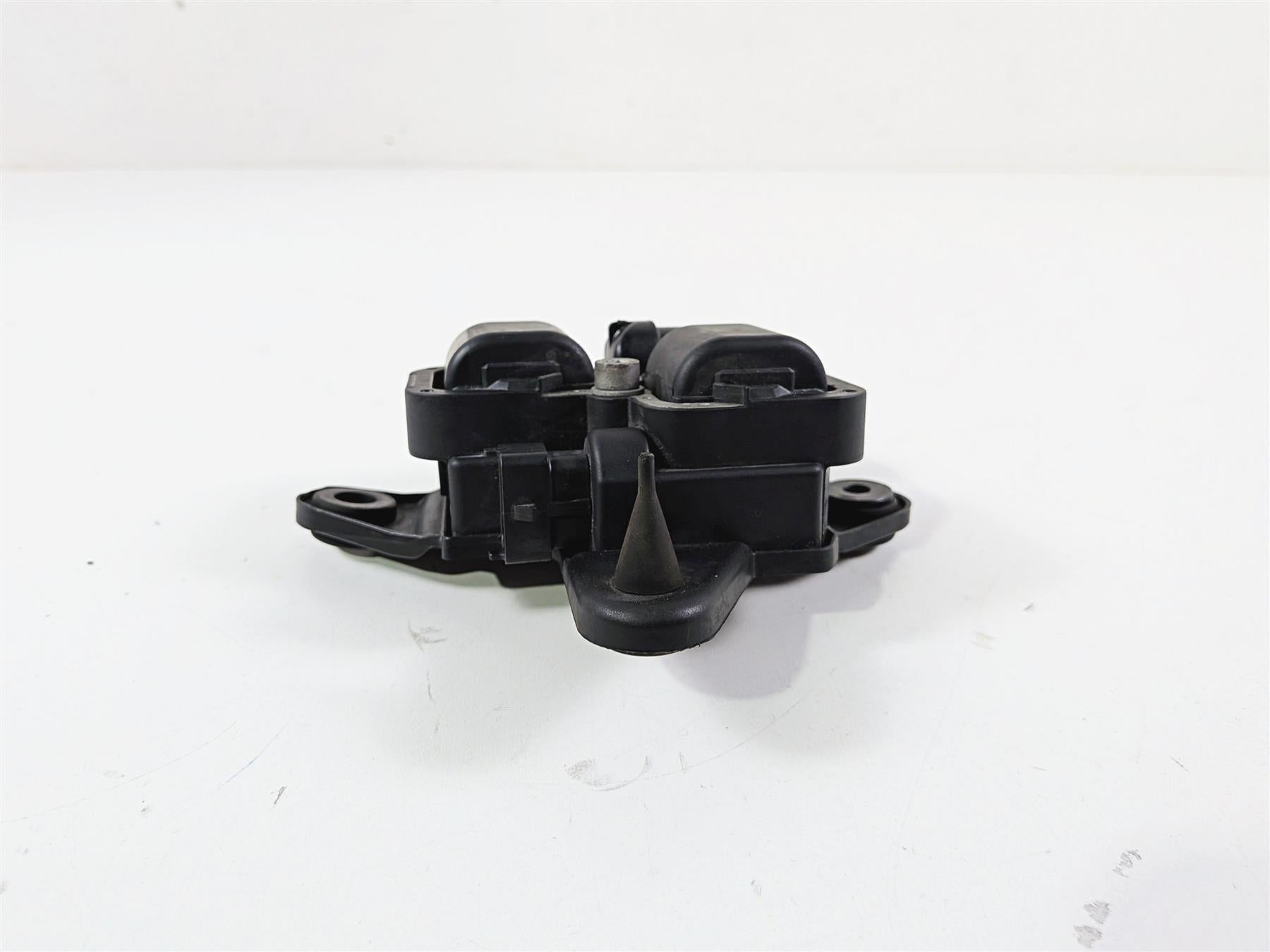 2008 Aprilia RSVR 1000 Factory Ignition Coils Set AP0266070 {{ shop.shopifyCountryName }} - Mototech271