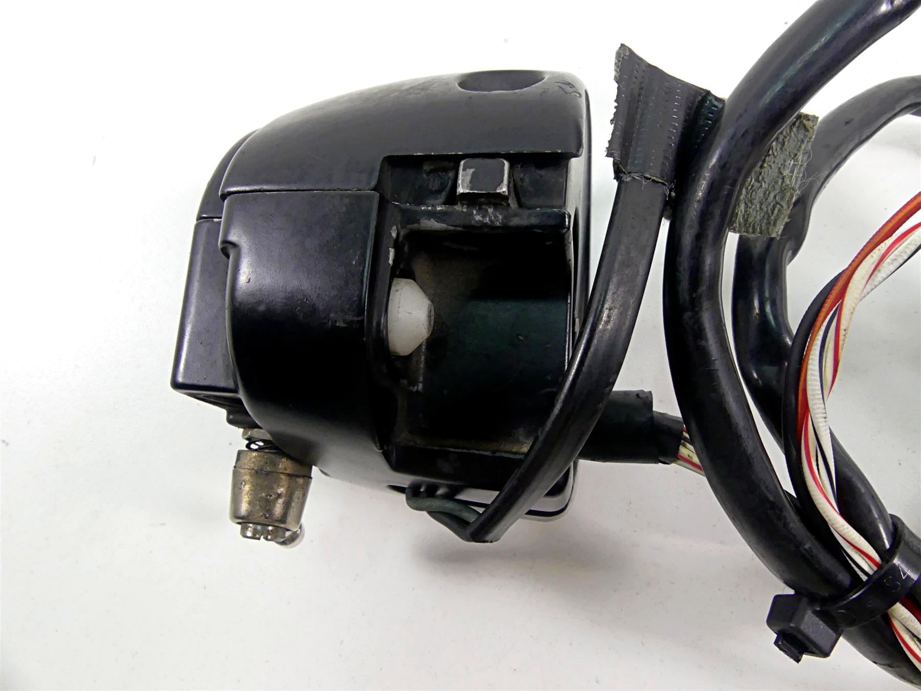 2011 Harley Softail FXS Blackline Right Hand Control Switch - Read