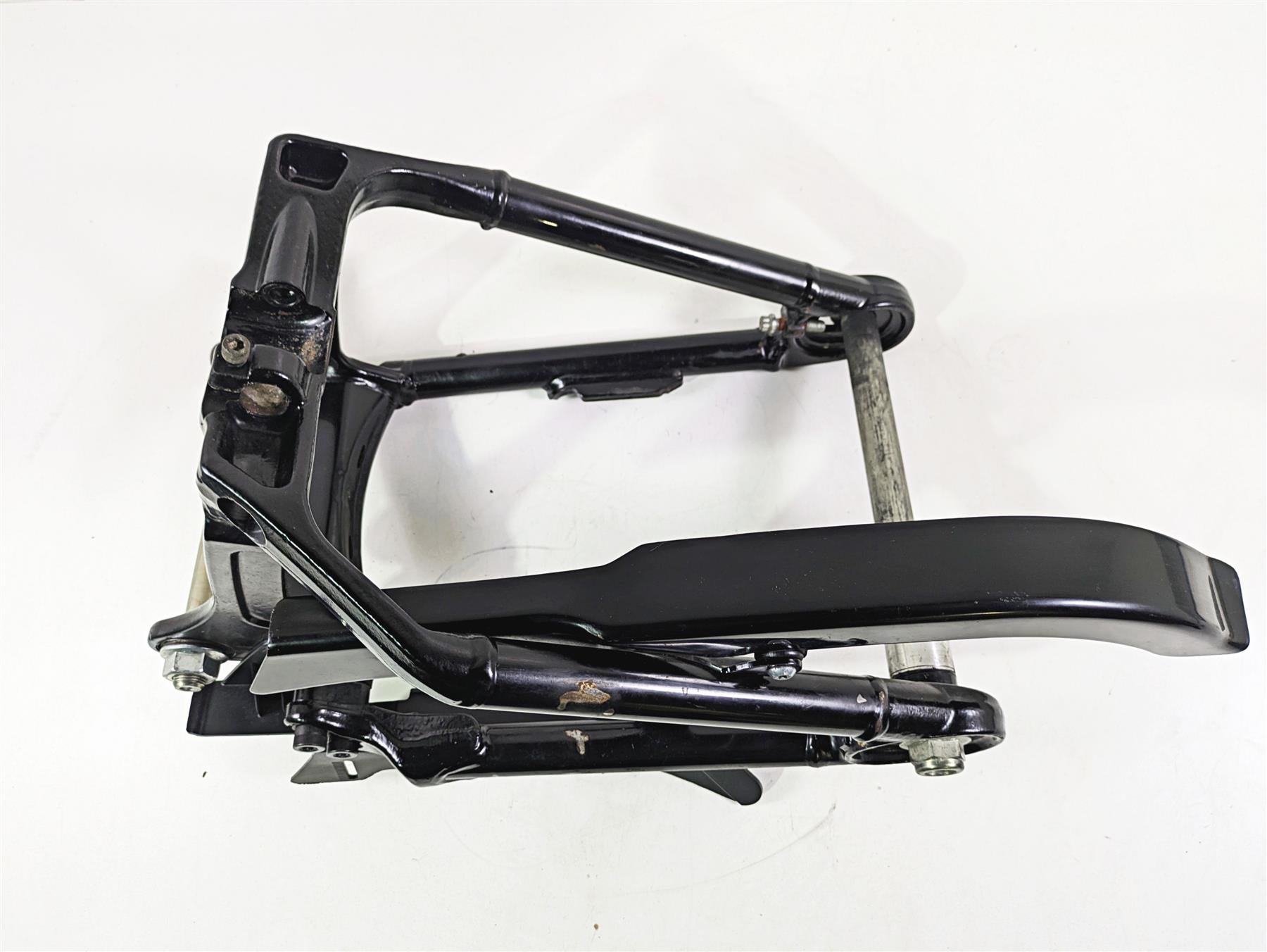 2020 Harley Softail FXST Standard Swingarm Swing Arm & Guards 47400099BHP {{ shop.shopifyCountryName }} - Mototech271