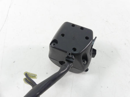 2007 Yamaha FZ1 Fazer Left Hand Control Switch Light Blinker 3C3-83972-00-00 {{ shop.shopifyCountryName }} - Mototech271