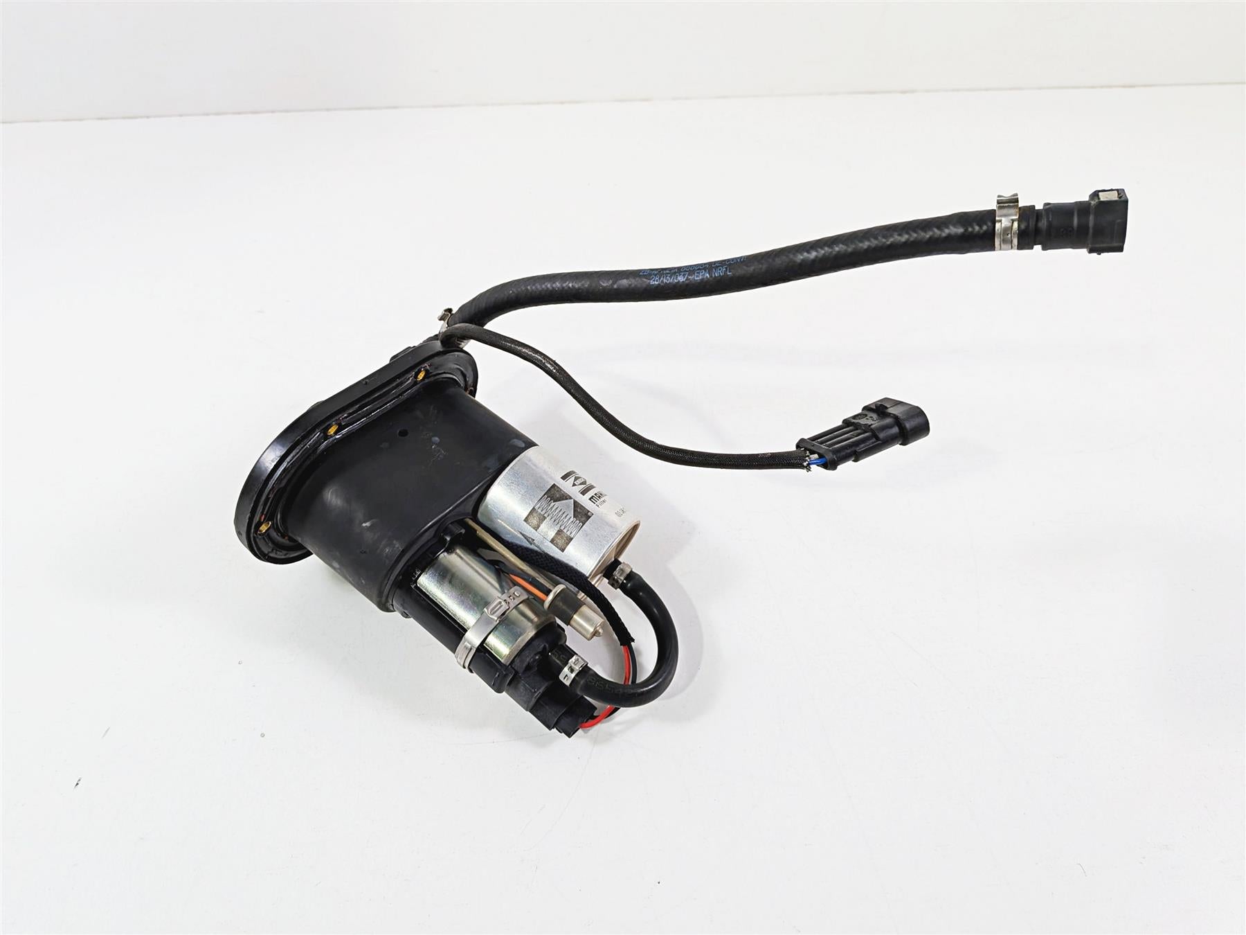2014 Aprilia RSV4 RR Factory Fuel Gas Petrol Pump - Tested 858726 {{ shop.shopifyCountryName }} - Mototech271