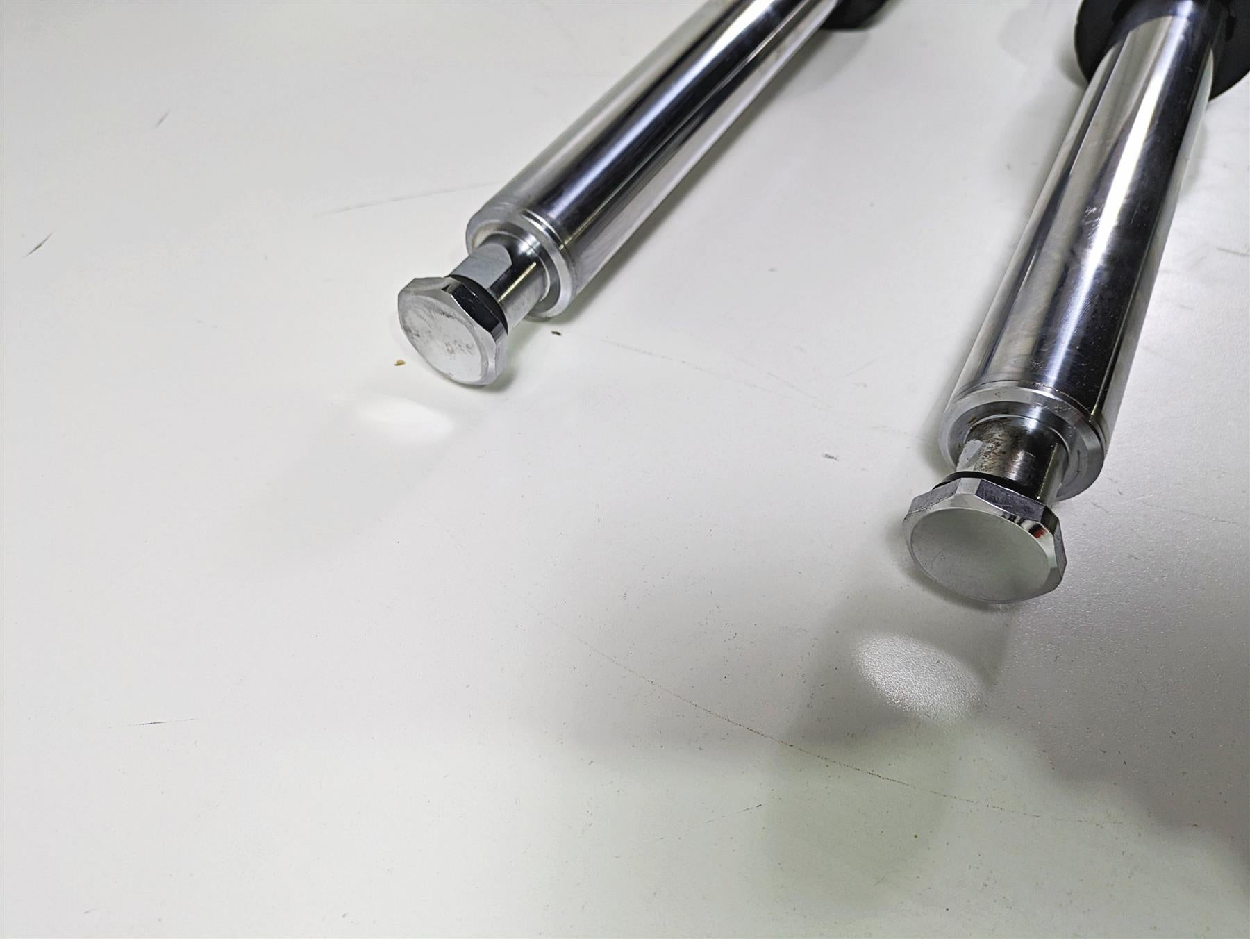 2008 Harley Touring FLHTCU E-Glide 105TH Front Fork Leg Set 41mm 46495-06 {{ shop.shopifyCountryName }} - Mototech271