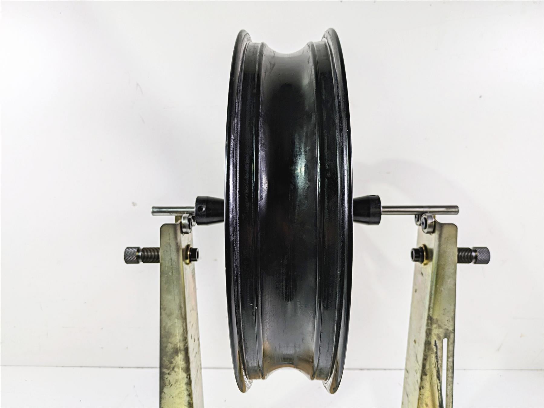 2016 Suzuki GSXR1000 Straight 17x3.5 Front Wheel Rim 54111-37H00-019 {{ shop.shopifyCountryName }} - Mototech271