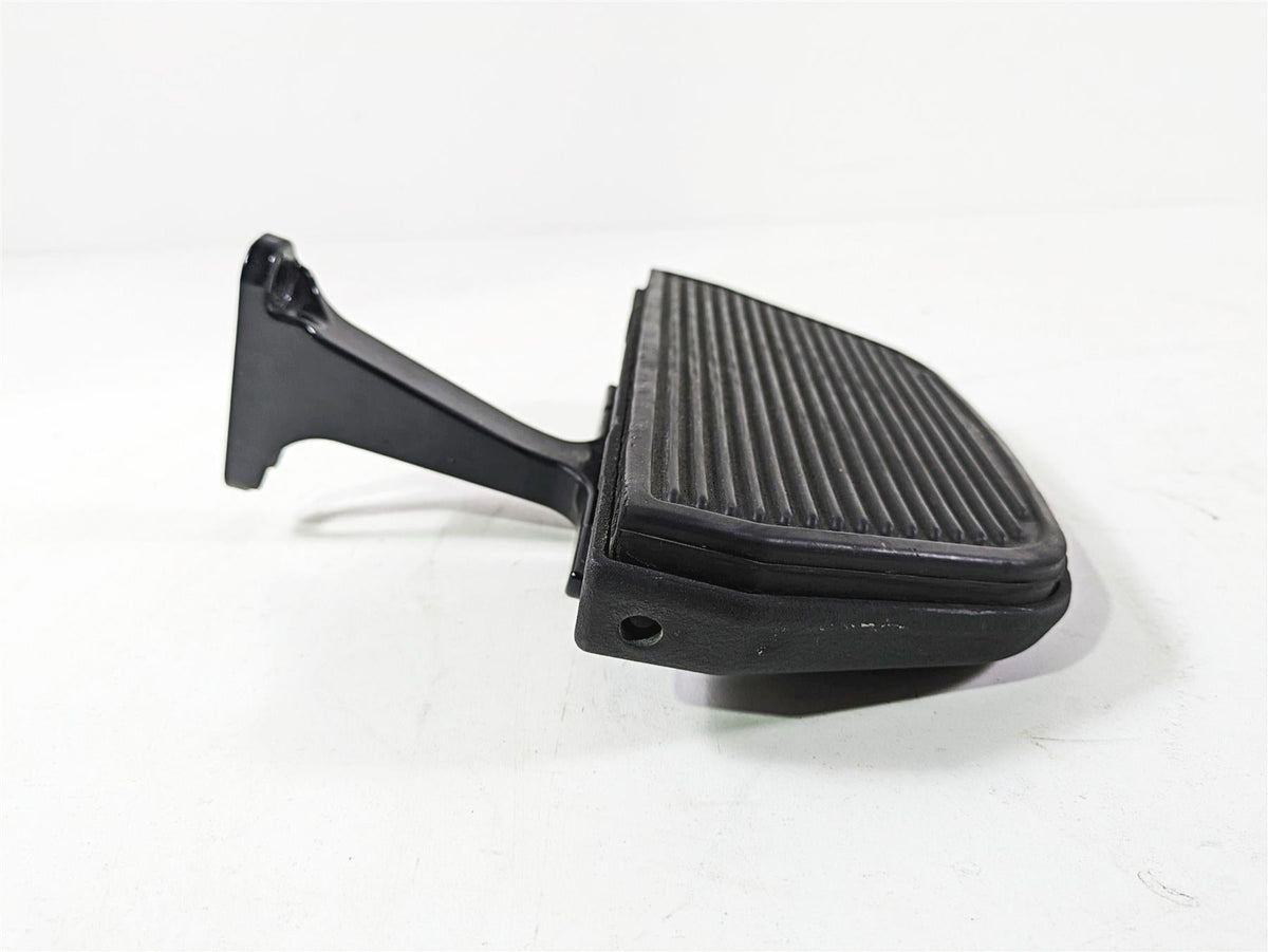 2020 Harley Touring FLHT Electra Glide Rear Left Passenger Floorboard 52719-10 {{ shop.shopifyCountryName }} - Mototech271
