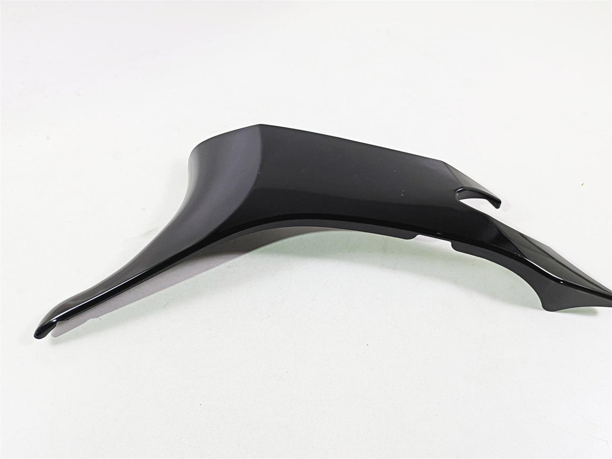 2017 Indian Chieftain Limited Right Upper Side Cover Fairing - Black 5450243 {{ shop.shopifyCountryName }} - Mototech271