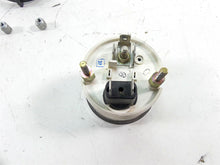 Load image into Gallery viewer, 2002 Harley Touring FLHTC Electra Glide Oil Pressure Gauge 75032-99B
