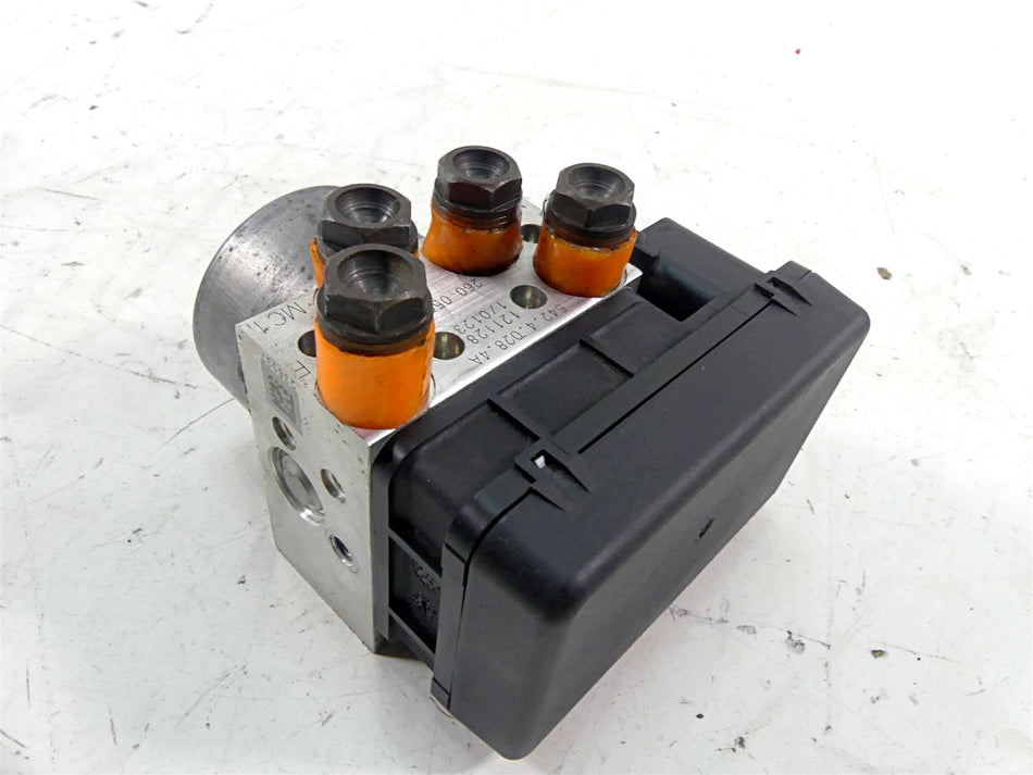 2013 Ducati Diavel Red Abs Brake Pump Module Unit 542a0284A {{ shop.shopifyCountryName }} - Mototech271