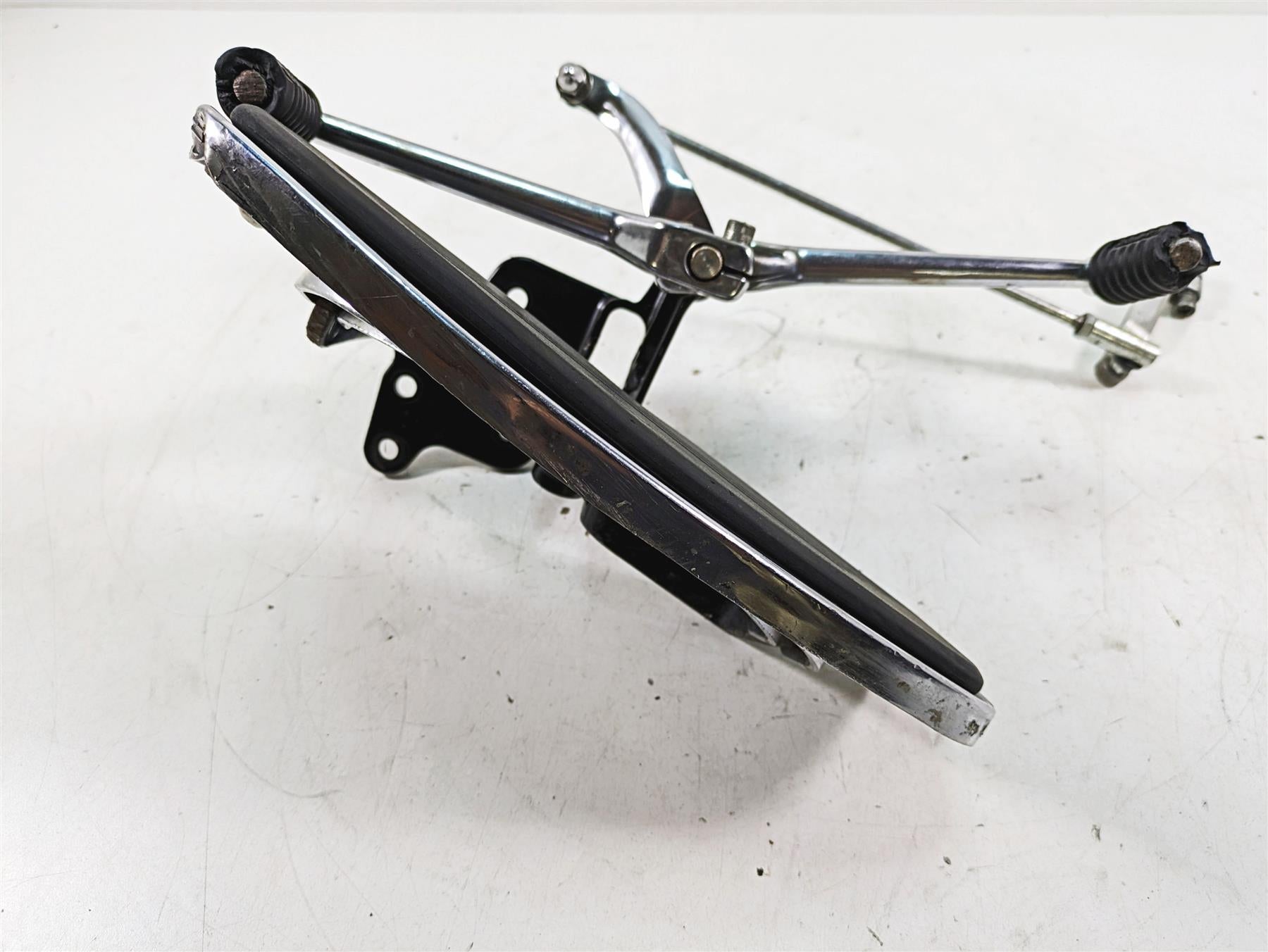 2006 Harley FLSTI Softail Heritage Front Left Floor Board Shifter -Read 33630-00 {{ shop.shopifyCountryName }} - Mototech271