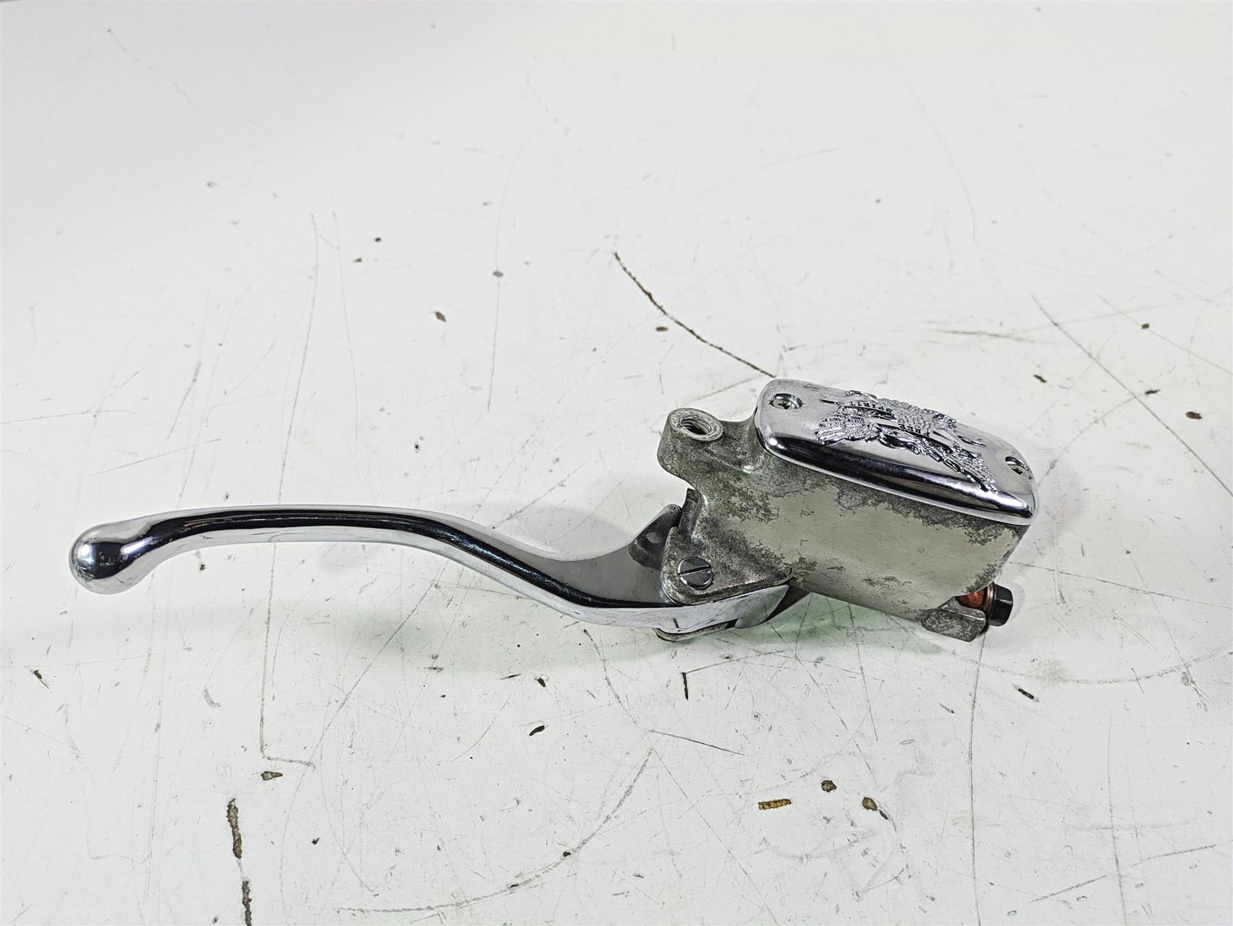 2002 Honda GL1500 CD Valkyrie Deluxe Front Brake Master Cylinder 45510-MZ0-A41 {{ shop.shopifyCountryName }} - Mototech271