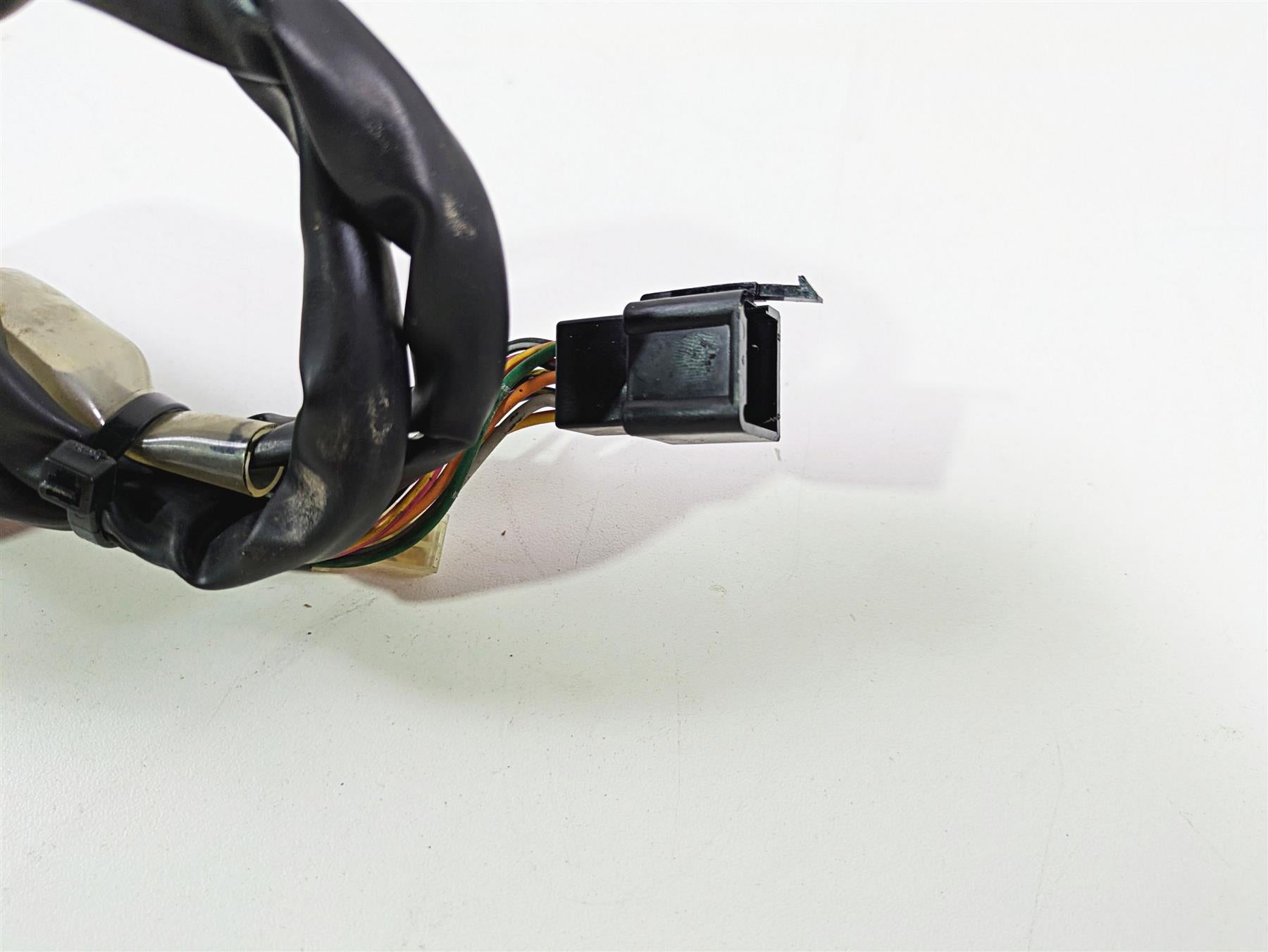 2008 Kawasaki VN1600 Vulcan Nomad Left Hand Blinker Control Switch 46091-0018 {{ shop.shopifyCountryName }} - Mototech271