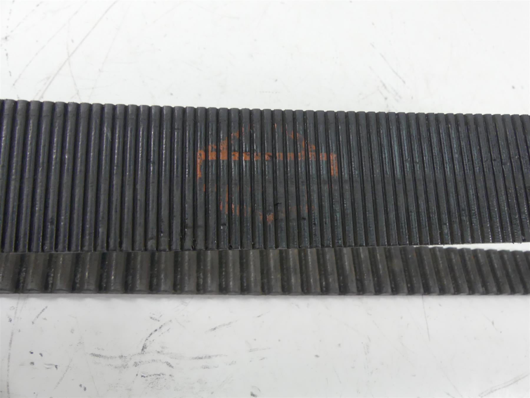 1989 Harley Touring FLTC Tour Glide Rear Main Drive Belt 136T 1-1/2" 40001-85 {{ shop.shopifyCountryName }} - Mototech271