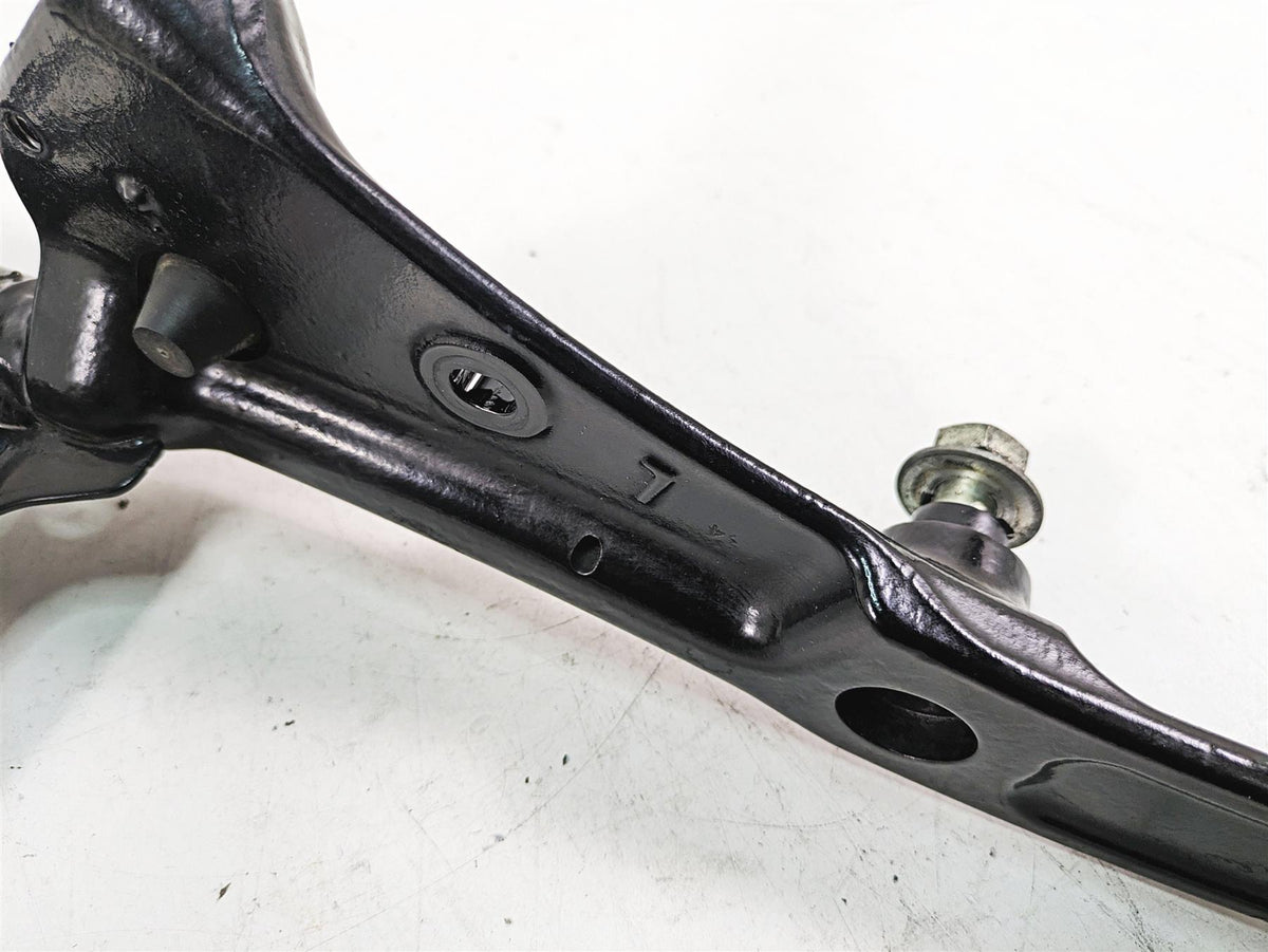 2014 Harley Touring FLHTK Electra Glide Straight Sub Frame Subframe 48079-09BHP {{ shop.shopifyCountryName }} - Mototech271