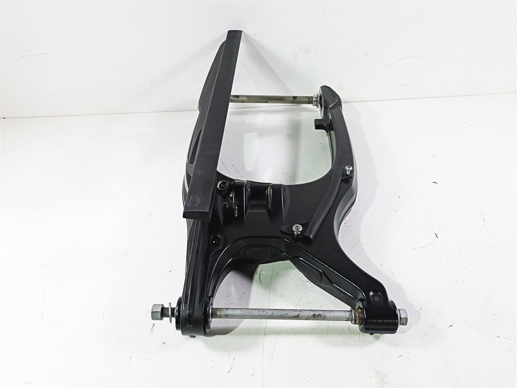 2017 BMW F800GS Adv K75 Swingarm Swing Arm & Axle & Pivot Bolt 33178549120 {{ shop.shopifyCountryName }} - Mototech271