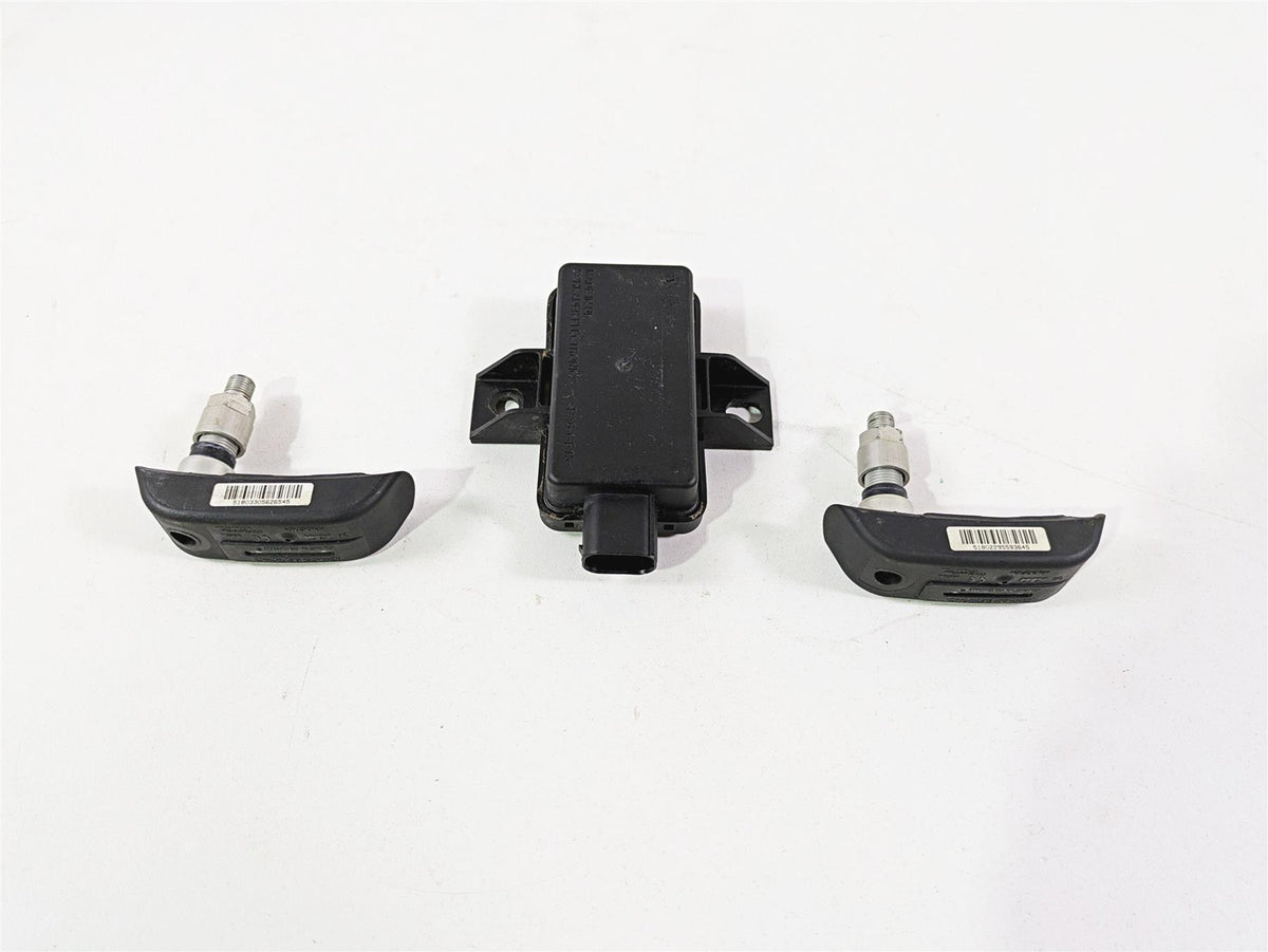 2020 KTM 1290 Super Adventure R Tire Pressure Module & Sensor Set 60312032000 {{ shop.shopifyCountryName }} - Mototech271