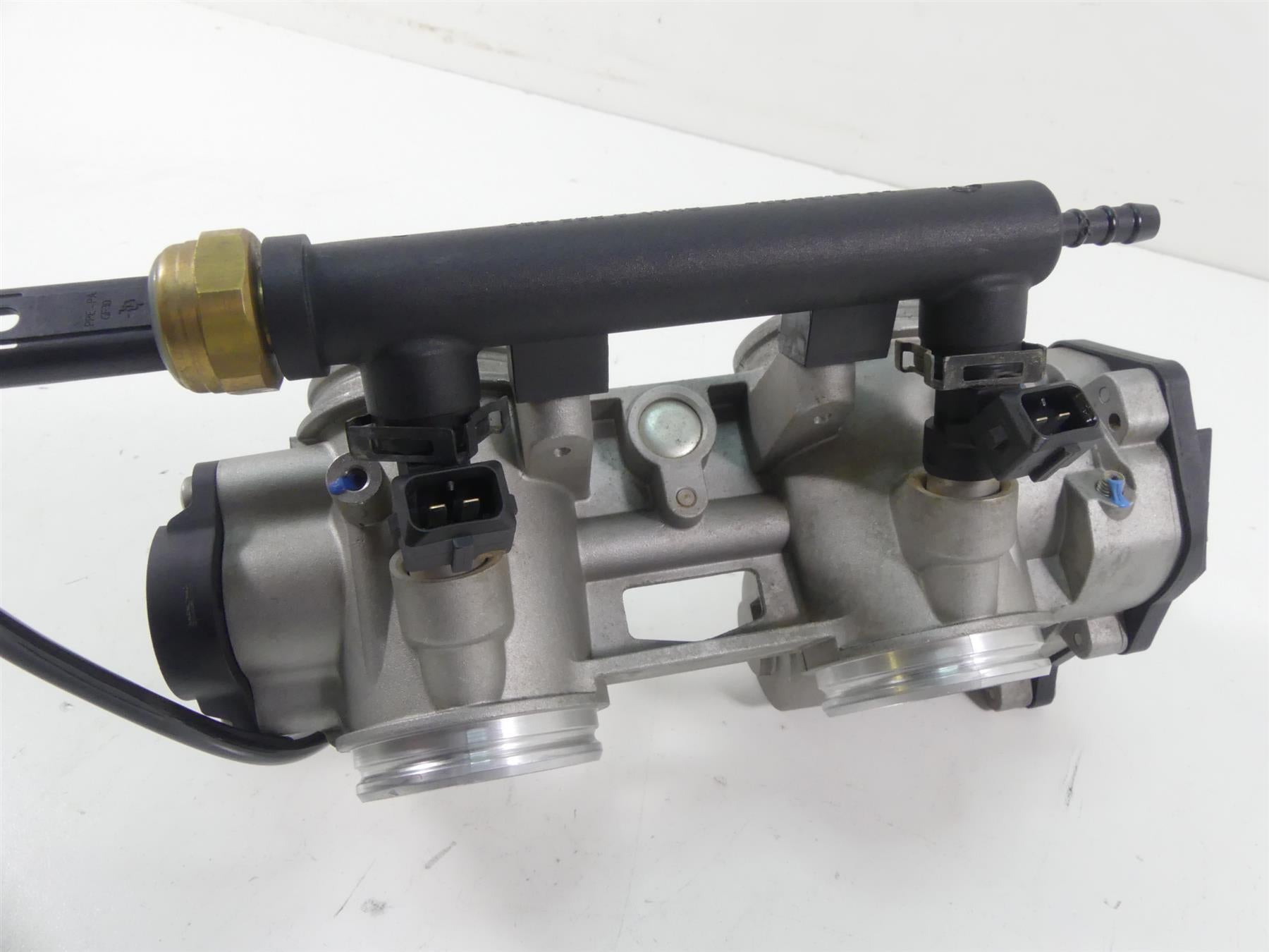 2017 BMW F800GS K72 Bing Throttle Body Bodies Fuel Injectors 13548353539 {{ shop.shopifyCountryName }} - Mototech271