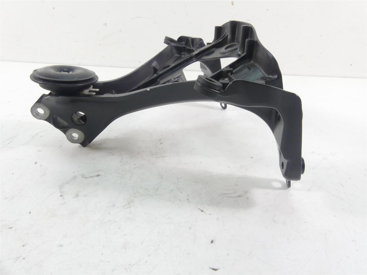 2015 Honda CBR1000 RR SC59 Front Stay Holder Carrier Mount 64501-MFL-020 {{ shop.shopifyCountryName }} - Mototech271