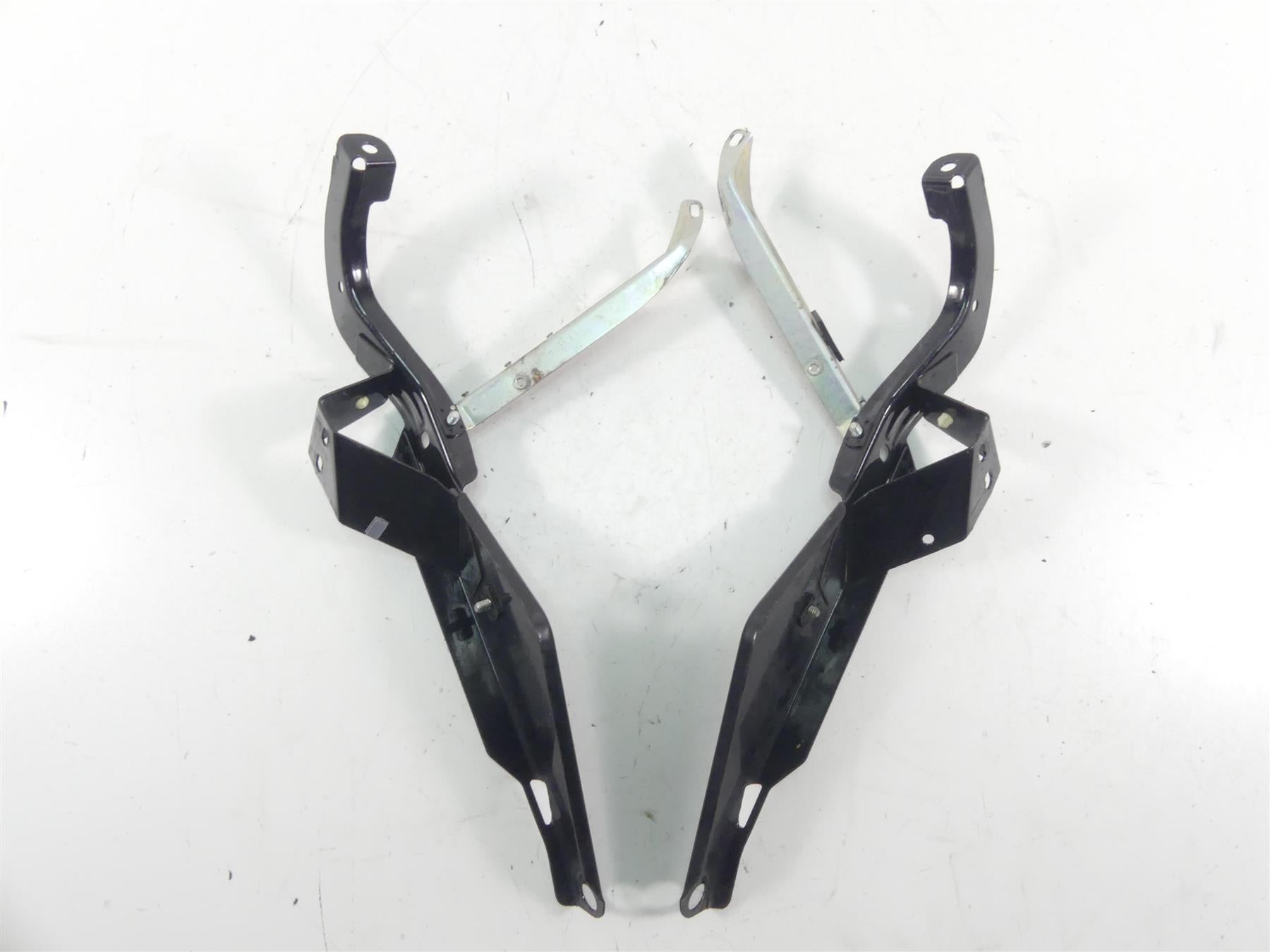 2013 Harley Touring FLHTK Electra Glide Front Fairing Bracket Set 58478-96 {{ shop.shopifyCountryName }} - Mototech271